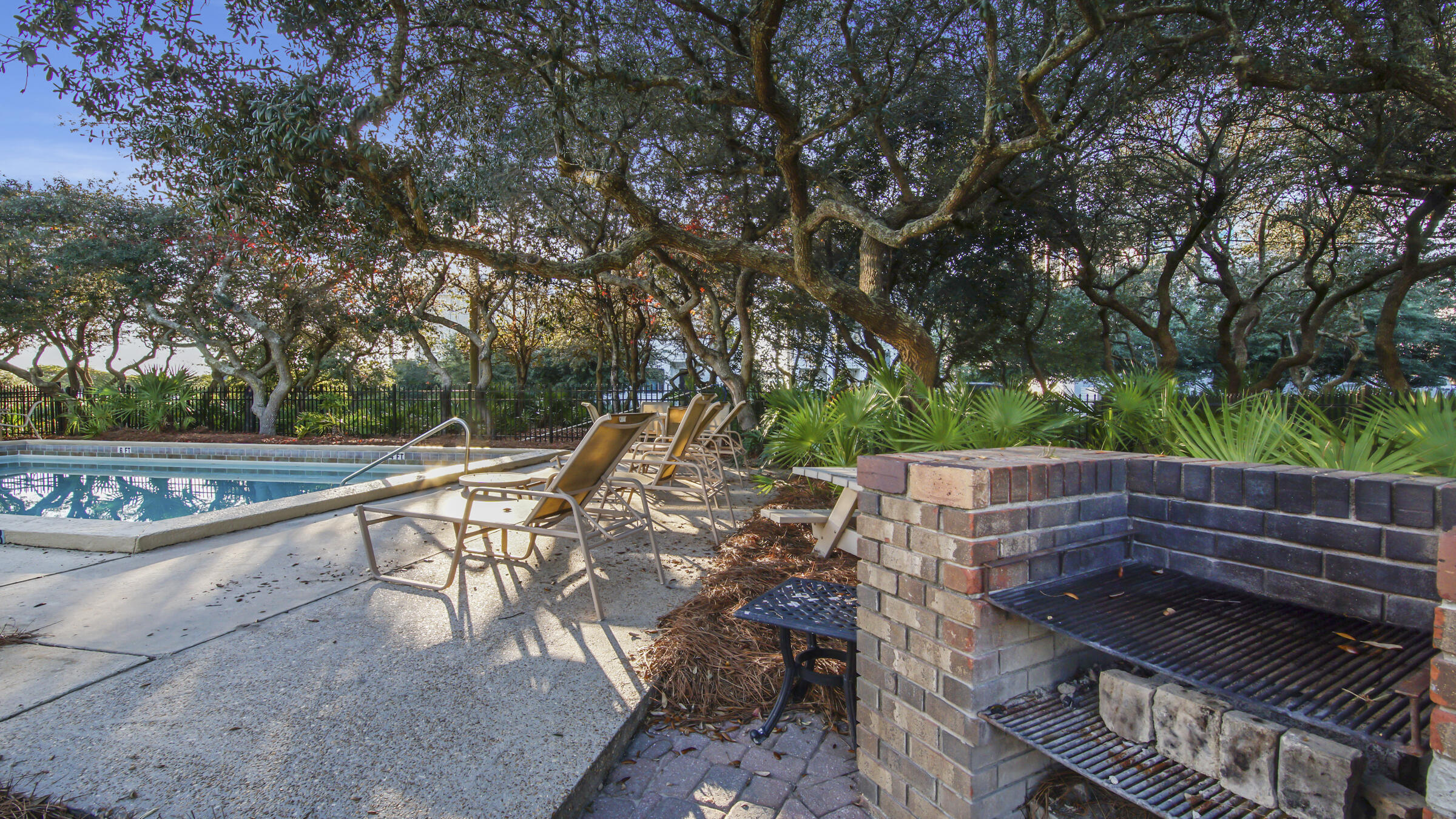 INLET DUNES CONDO PH 2 - Residential