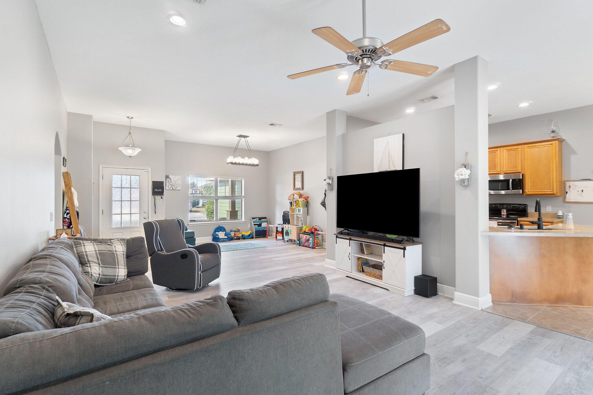 CREEKS EDGE PHASE II - Residential