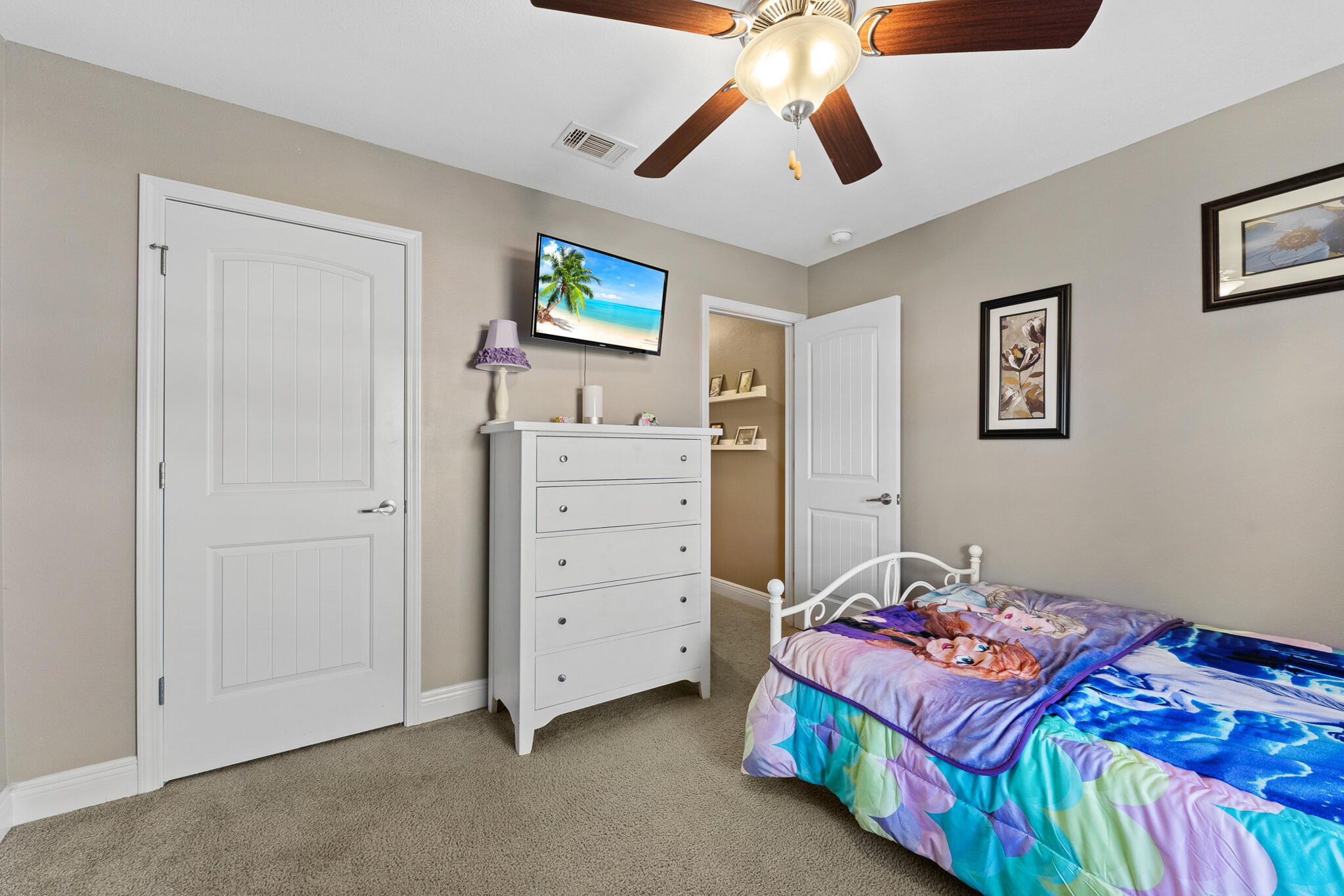 WATERSTONE - Residential