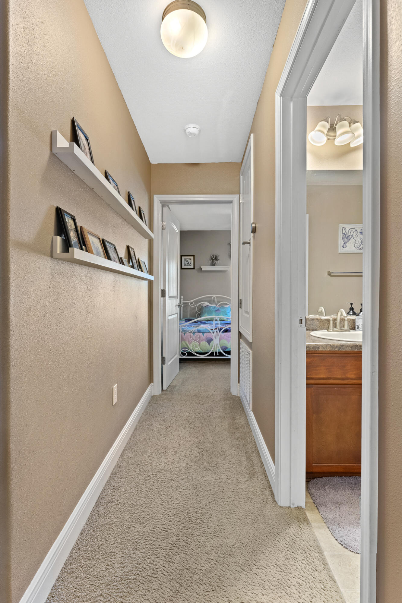 WATERSTONE - Residential