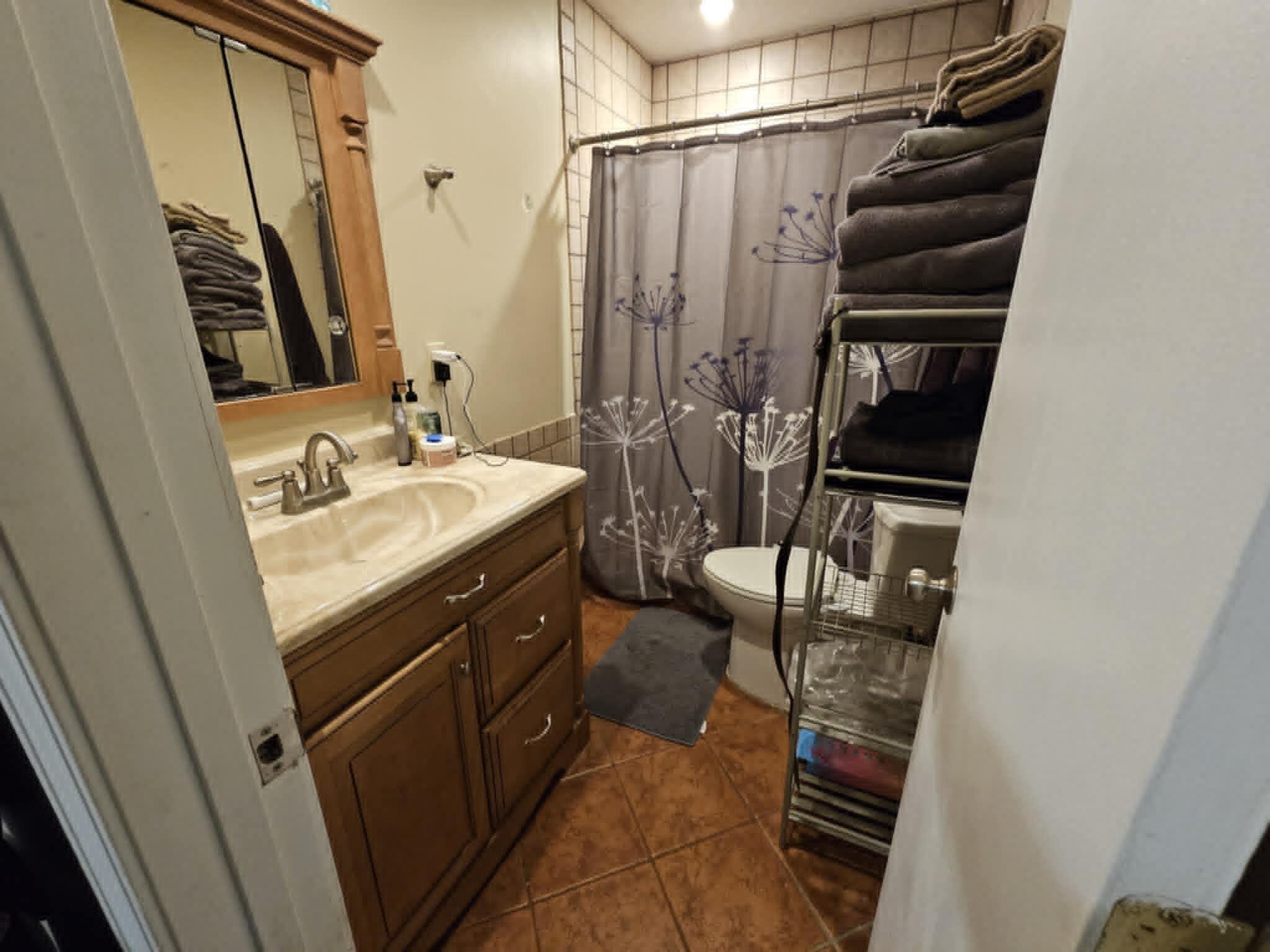 COUNTRYVIEW ESTATES 1ST ADDN - Residential