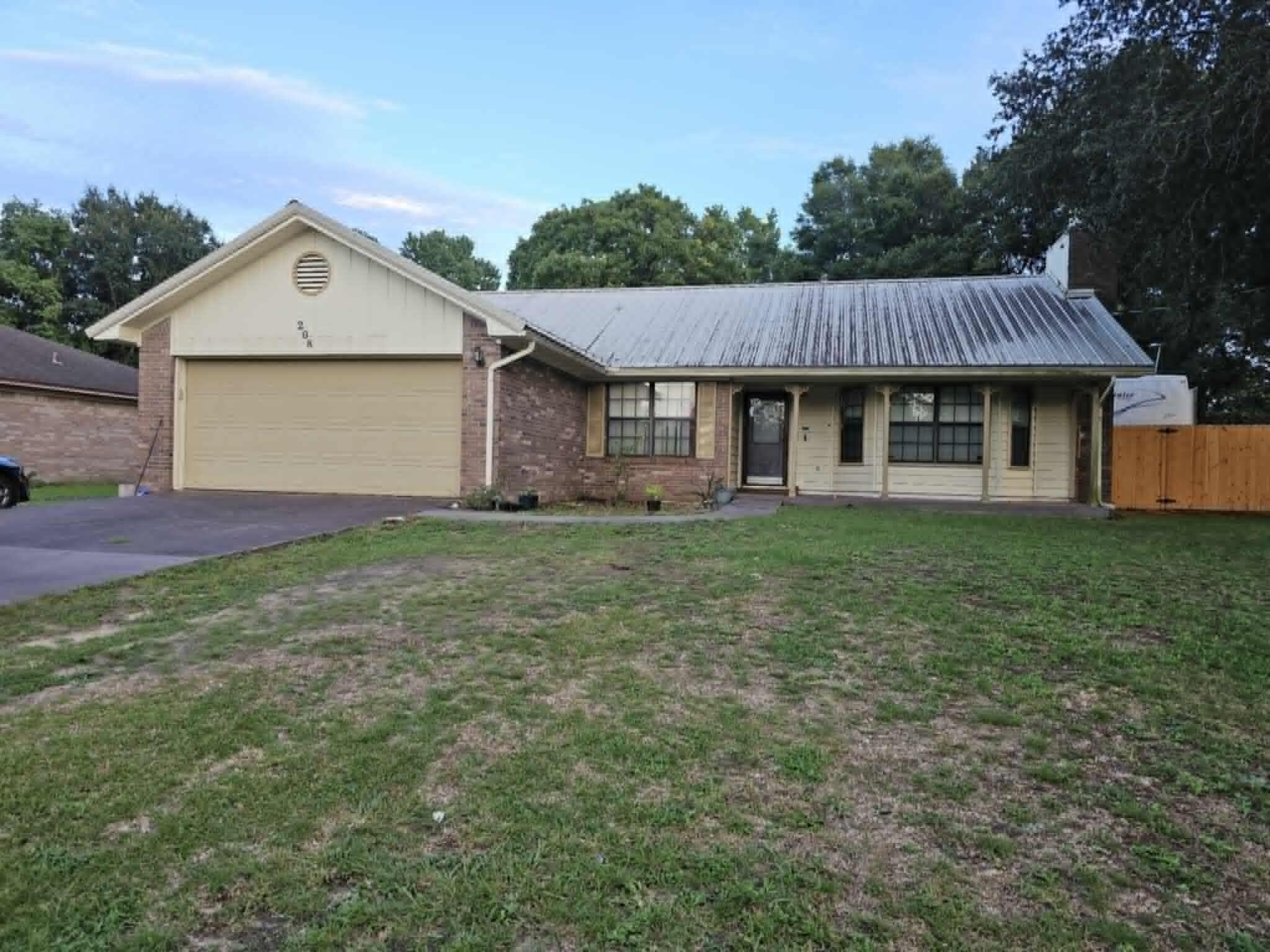 COUNTRYVIEW ESTATES 1ST ADDN - Residential