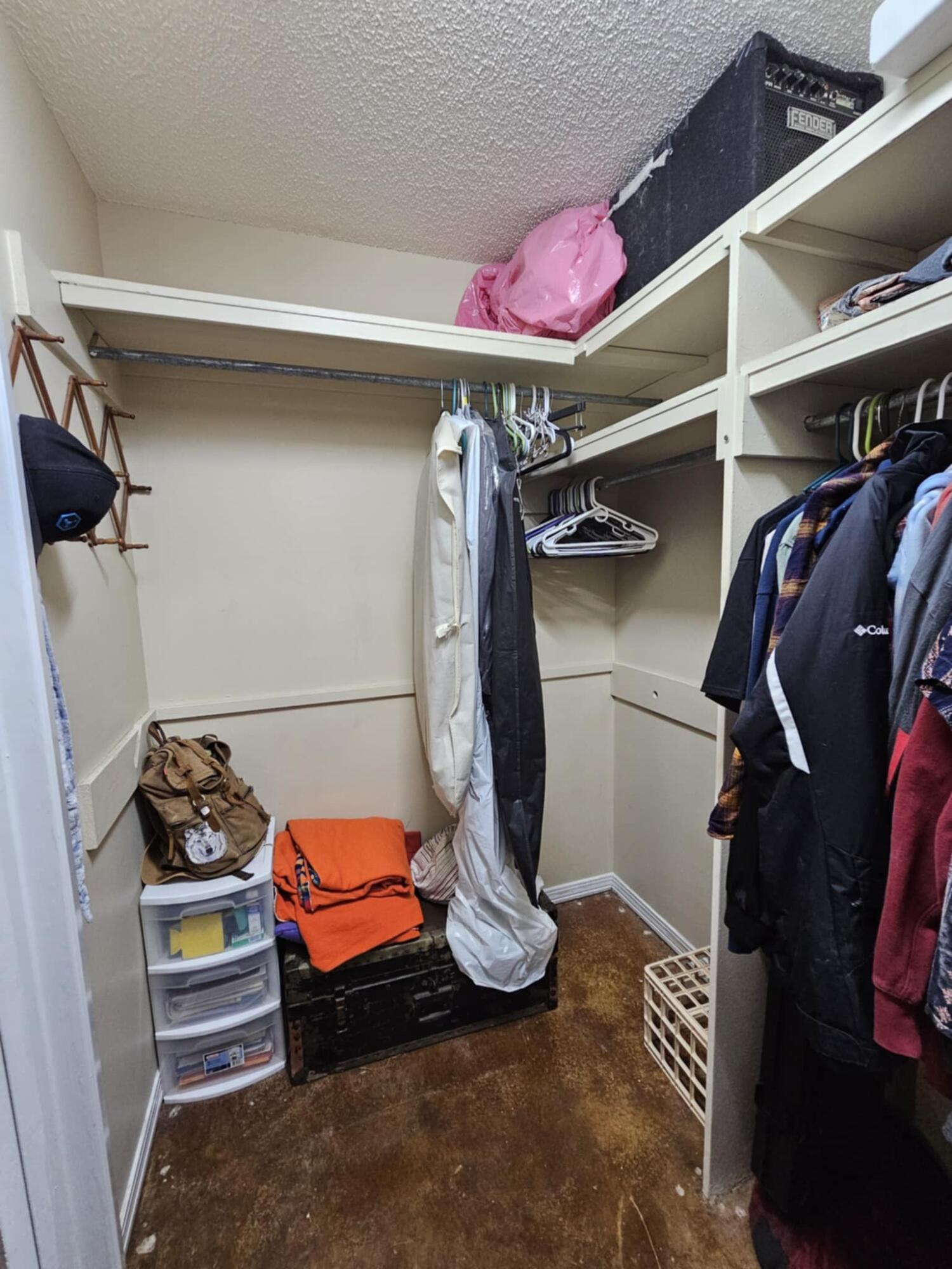 COUNTRYVIEW ESTATES 1ST ADDN - Residential