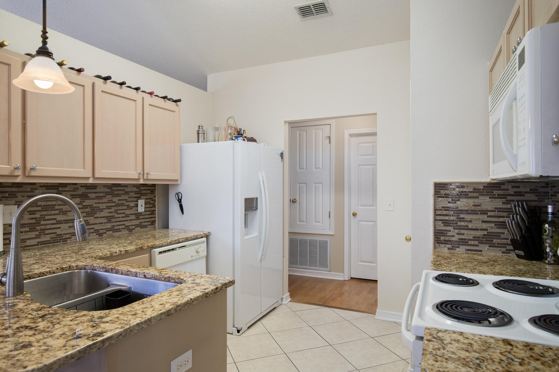 CREETWOODS - Residential