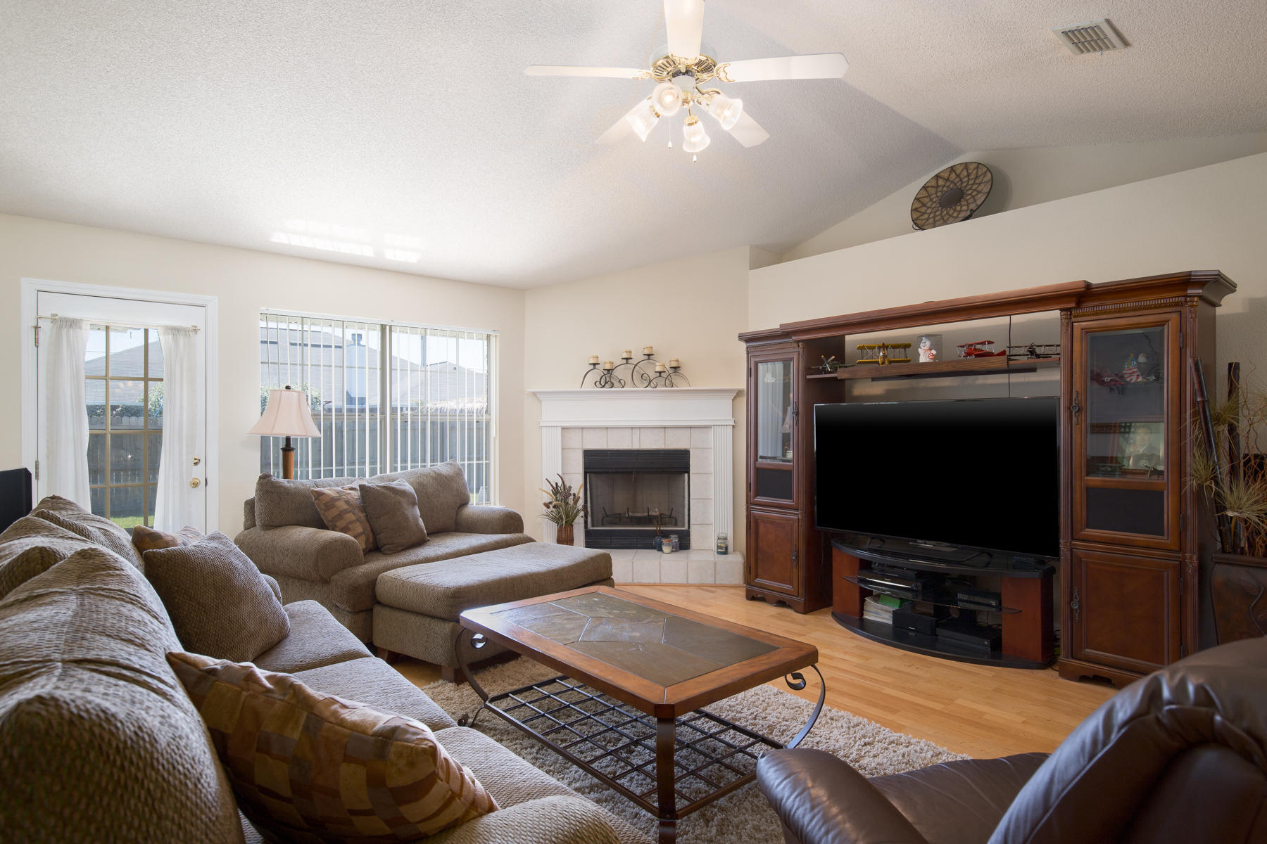 CREETWOODS - Residential