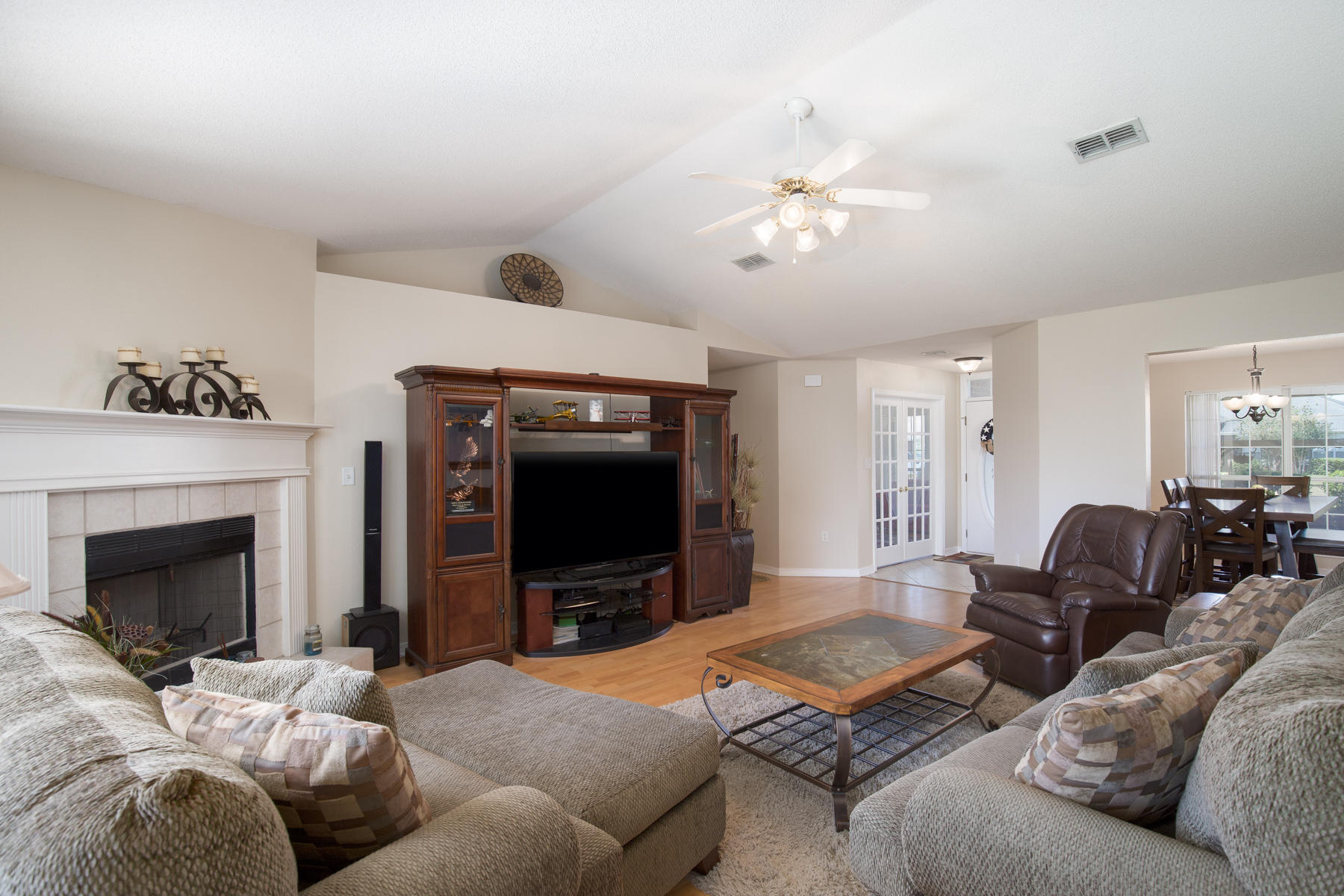 CREETWOODS - Residential