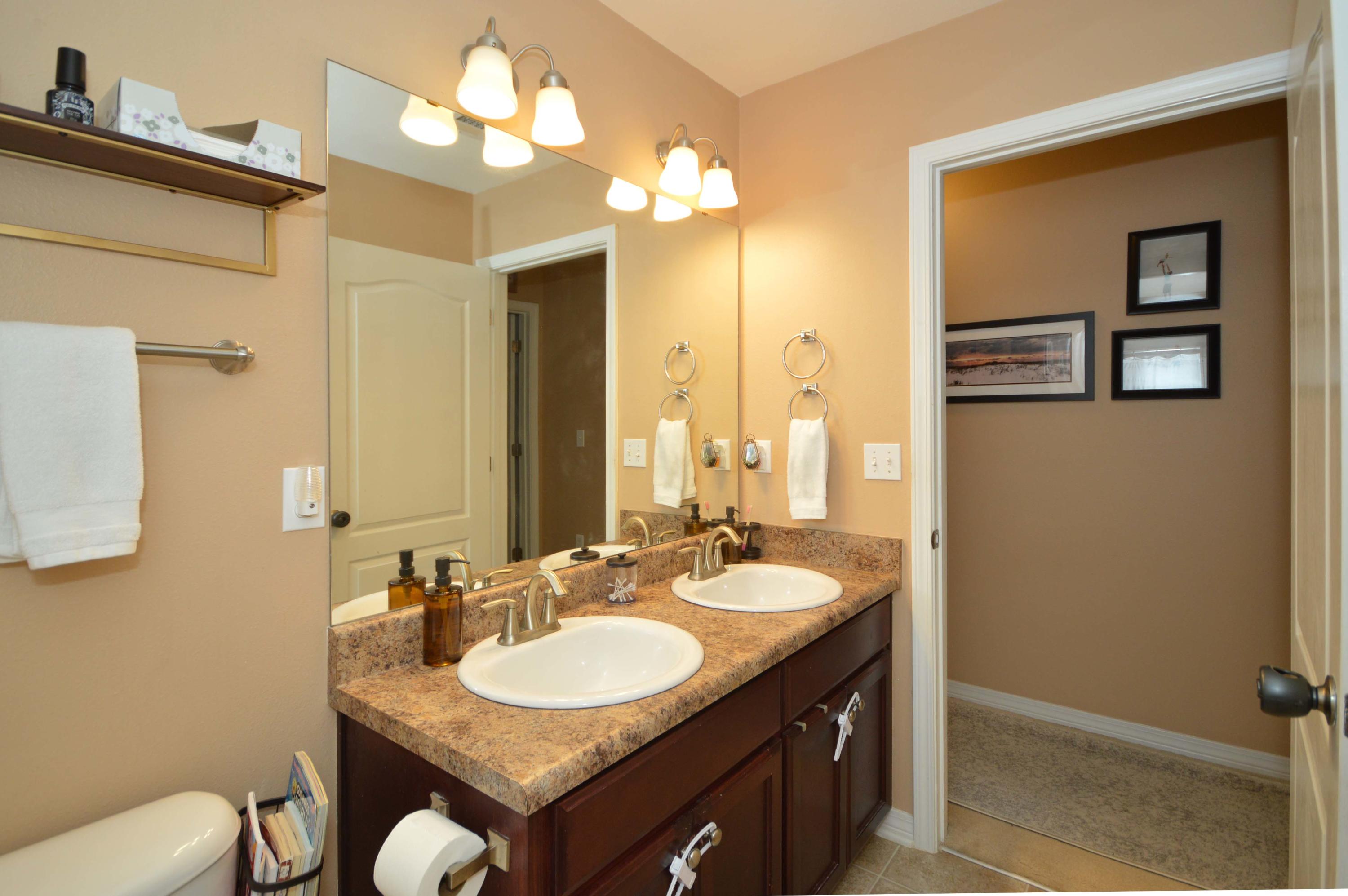 WATERSTONE - Residential