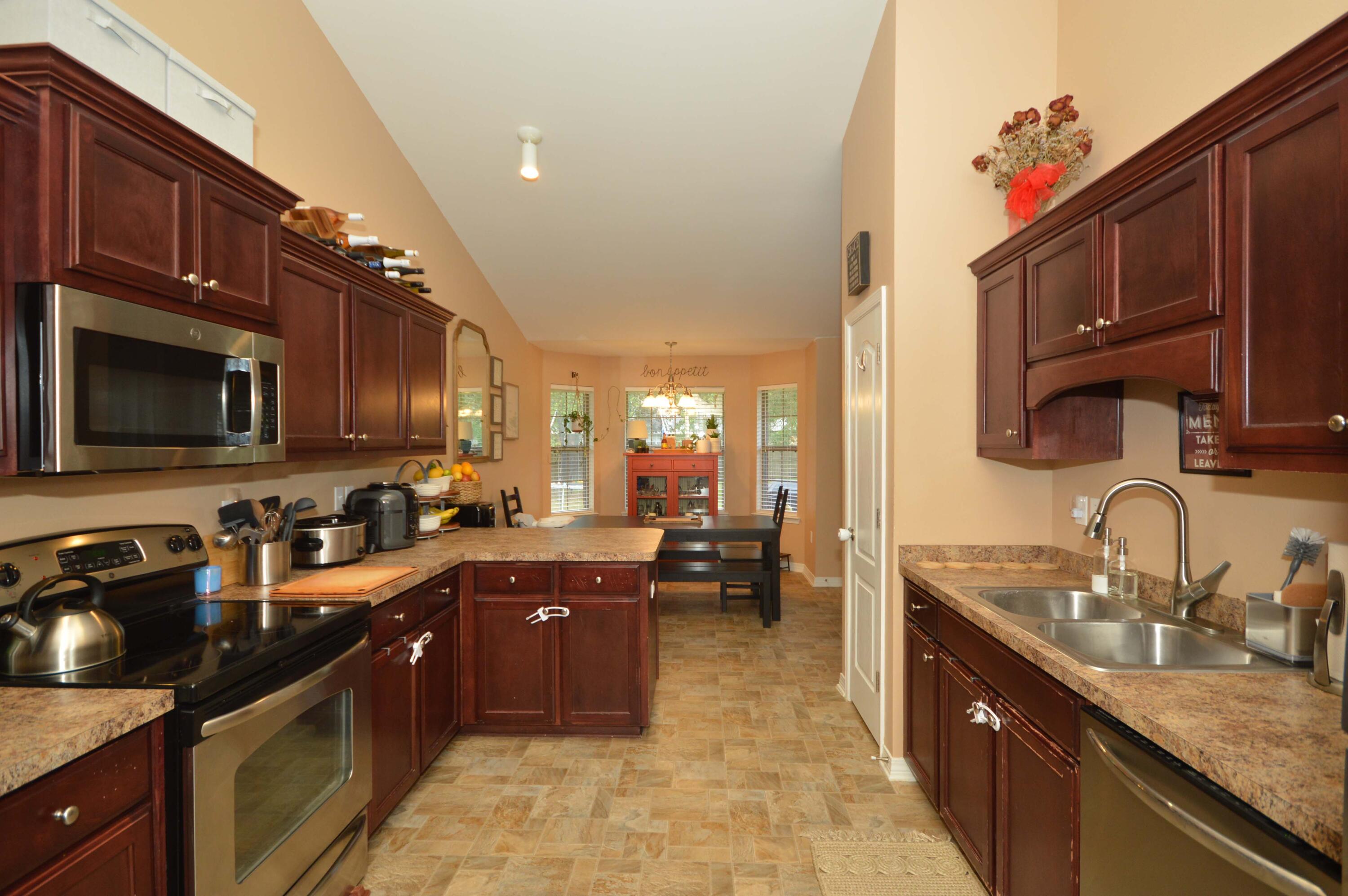 WATERSTONE - Residential