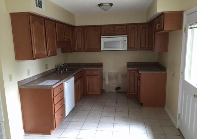 GASLIGHT SQUARE - Residential