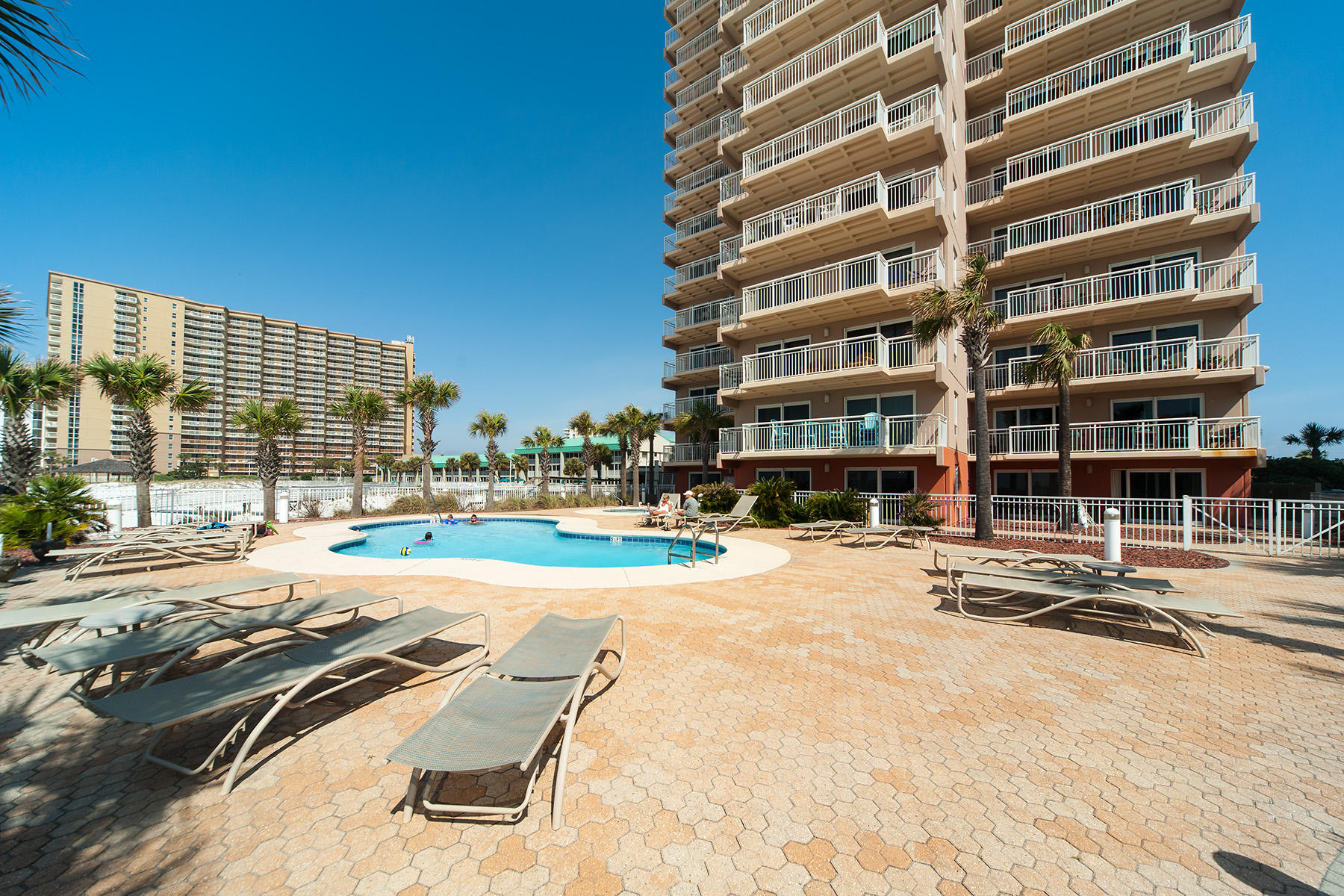 DESTIN TOWERS CONDO - Residential