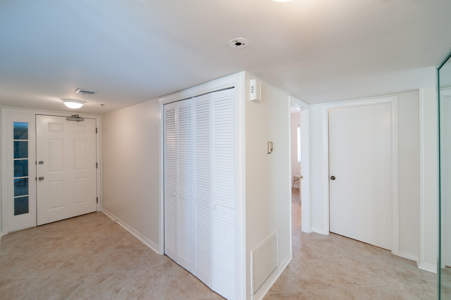 DESTIN TOWERS CONDO - Residential