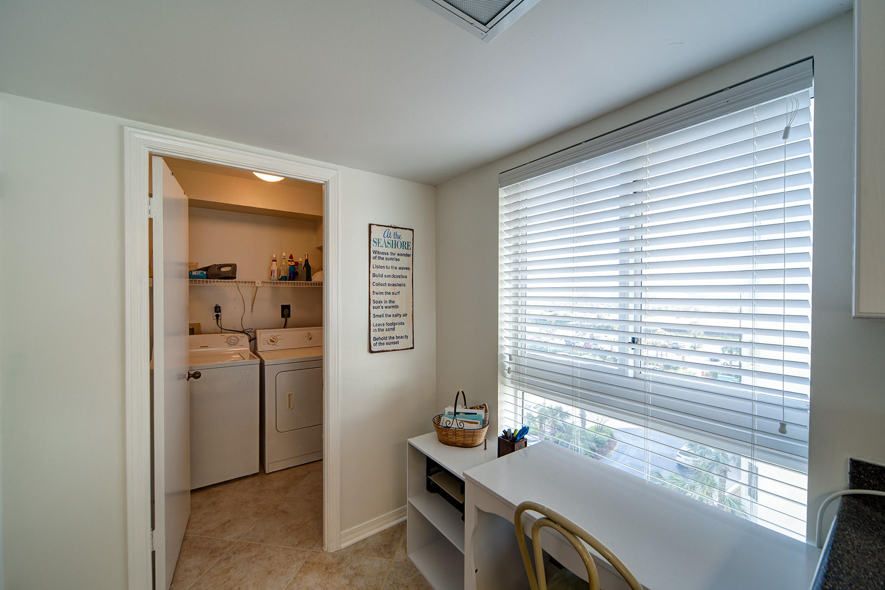 DESTIN TOWERS CONDO - Residential