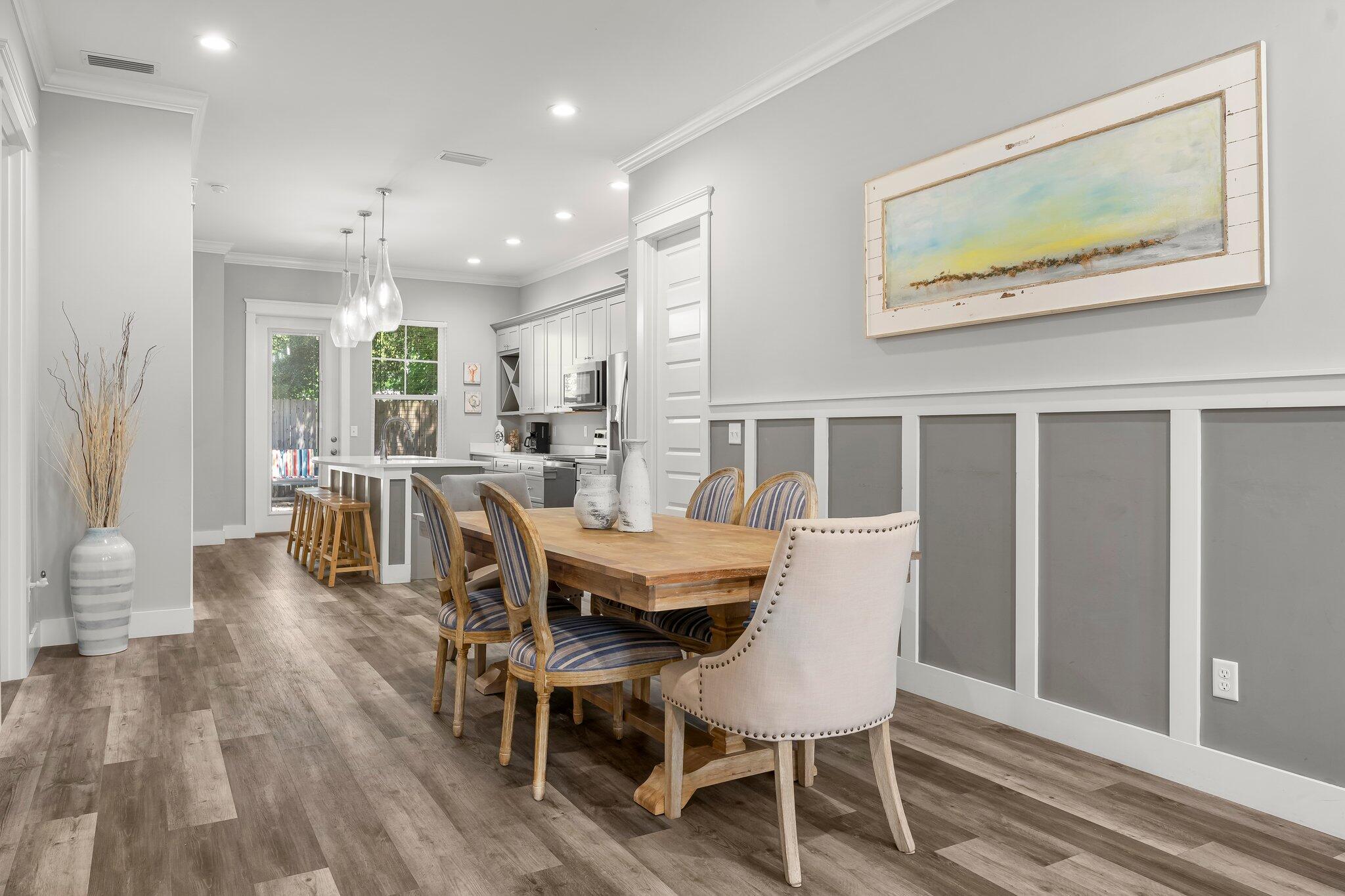LAGUNA BEACH - Residential