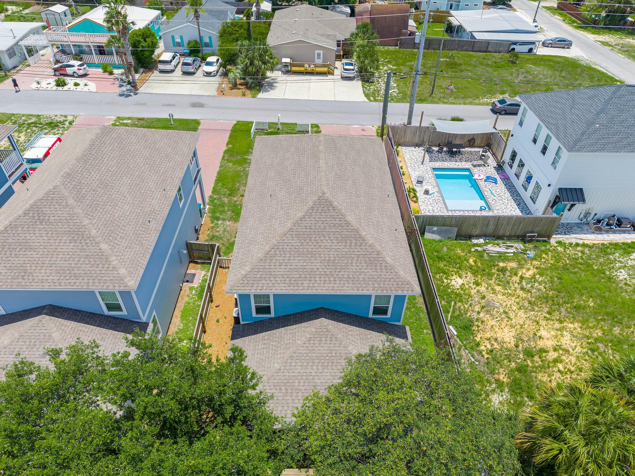 LAGUNA BEACH - Residential