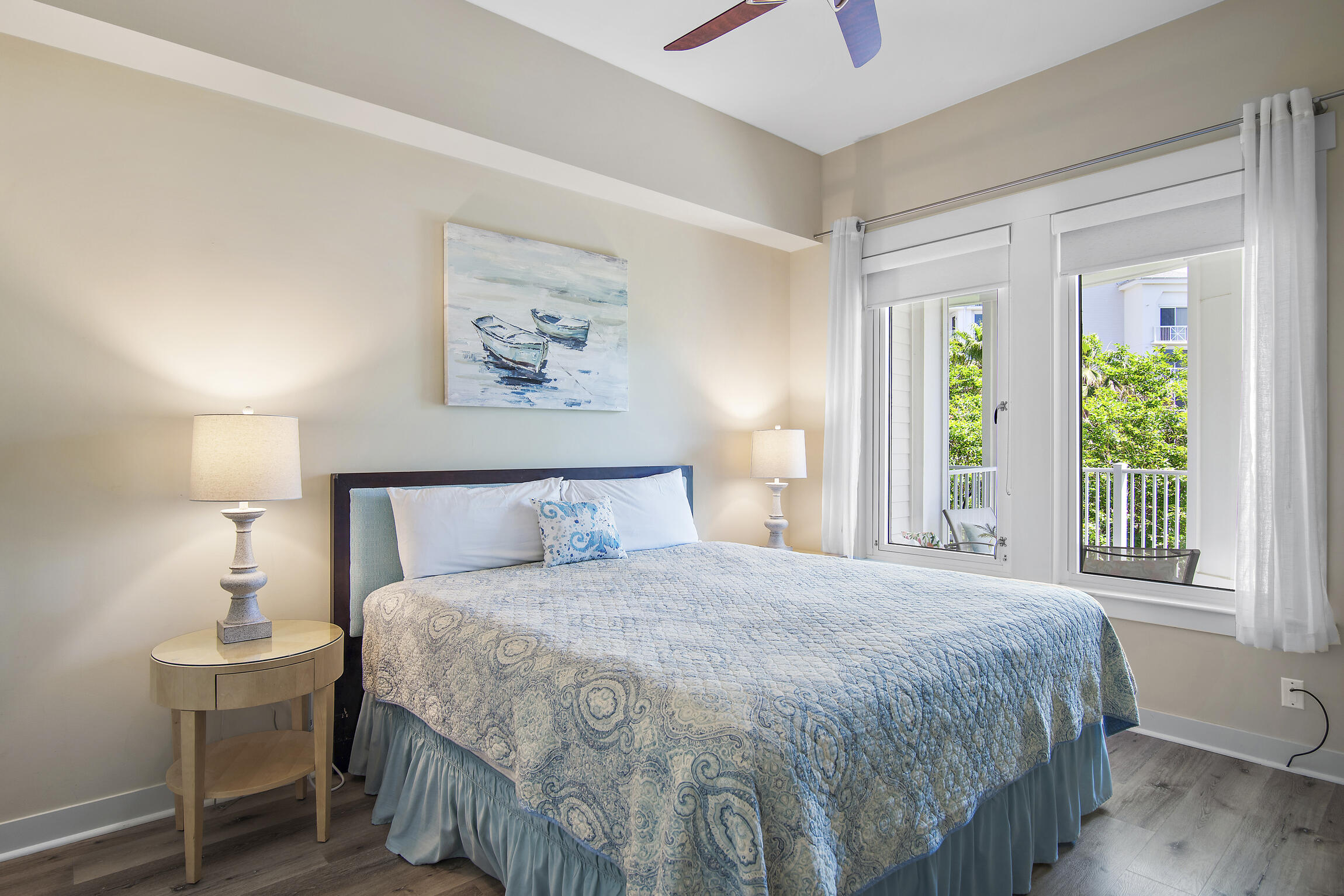 BAHIA CONDO - Residential