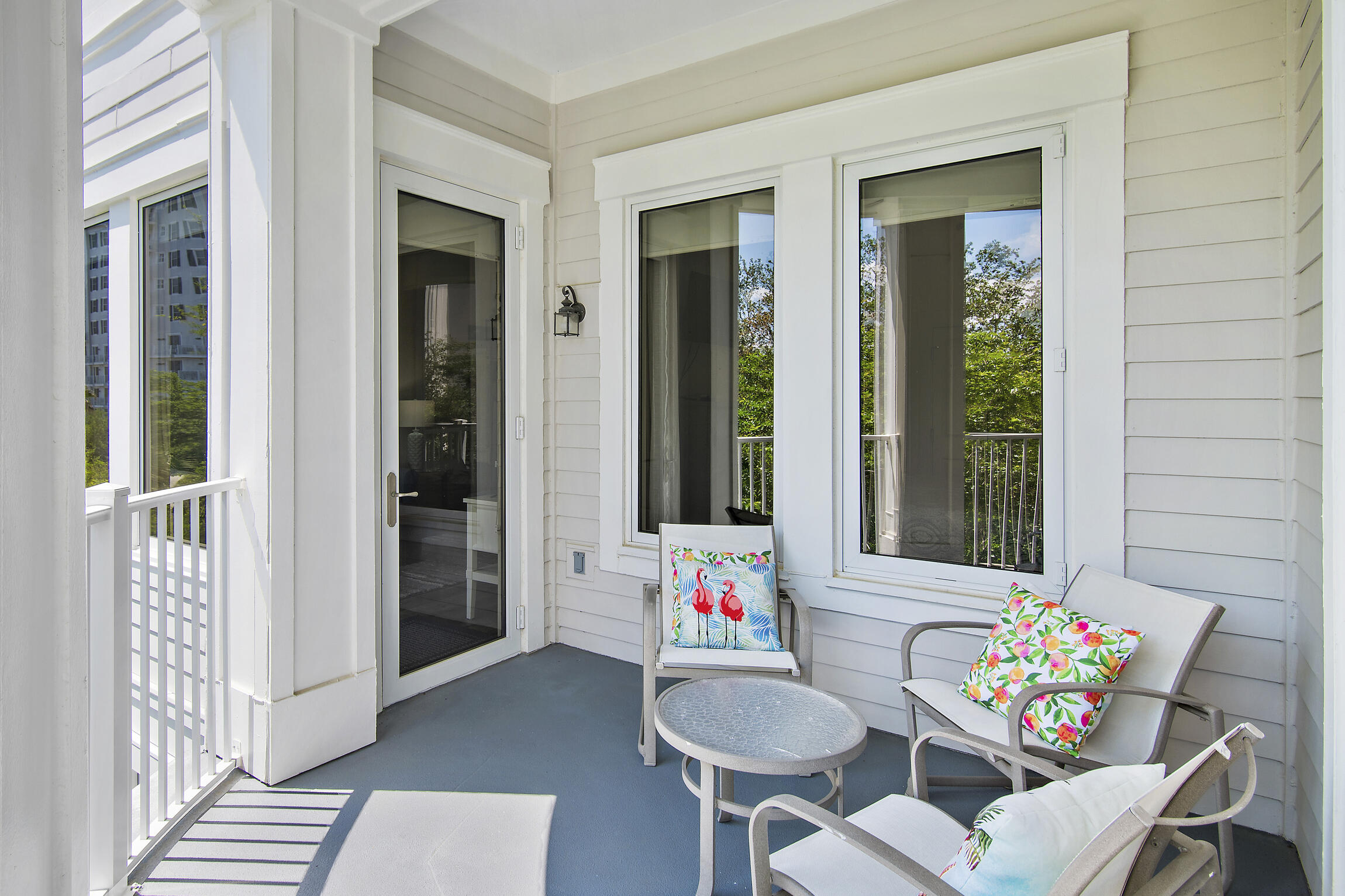 BAHIA CONDO - Residential