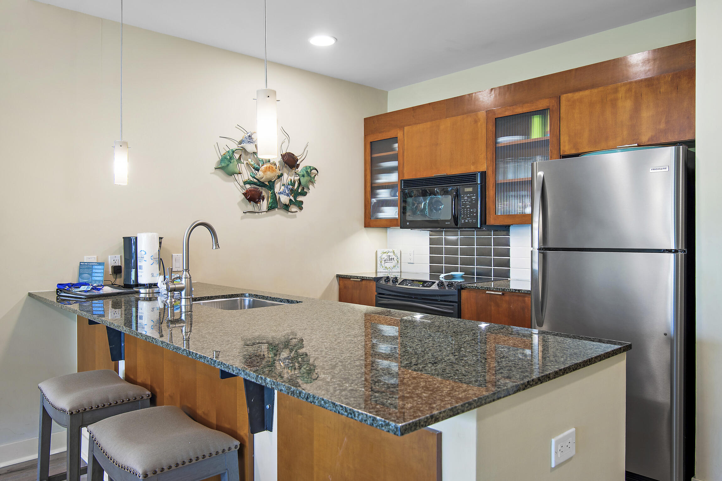 BAHIA CONDO - Residential