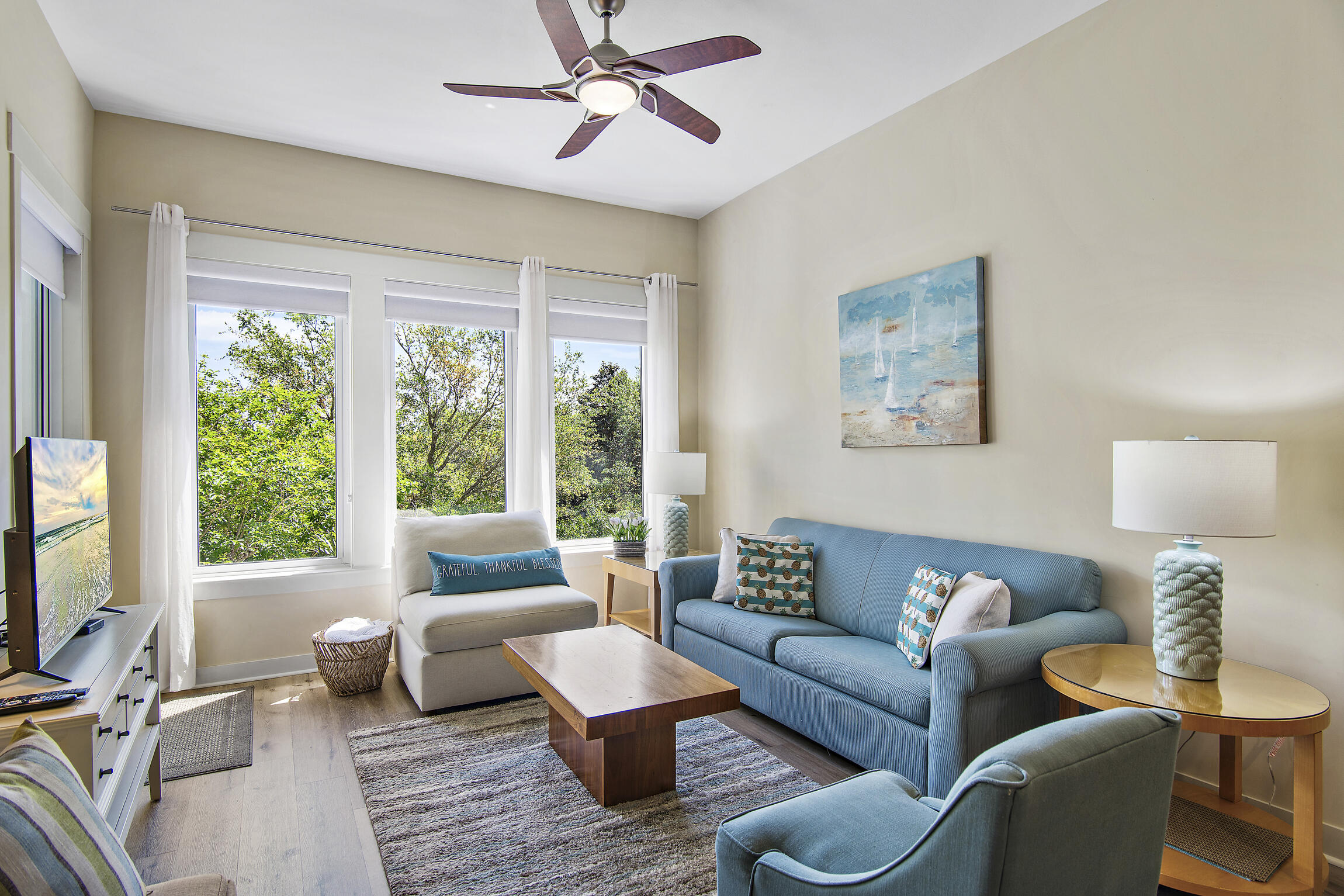 BAHIA CONDO - Residential