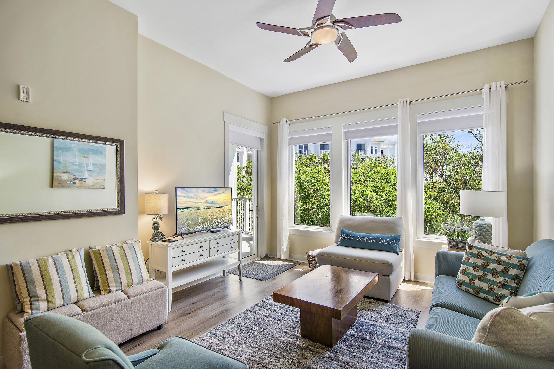 BAHIA CONDO - Residential