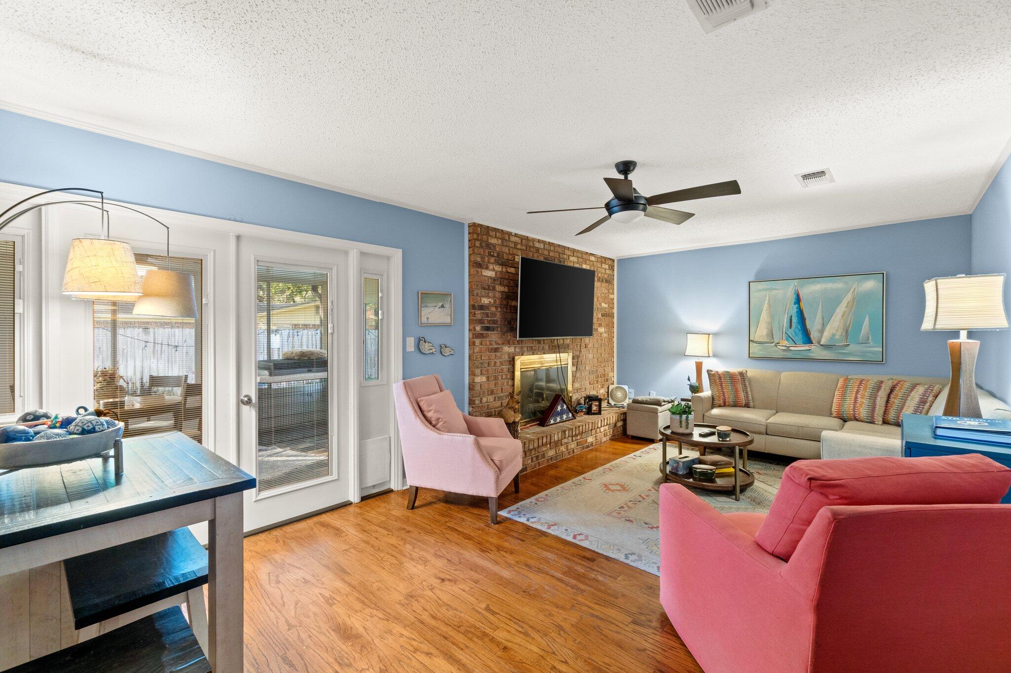 KENWOOD S/D 3RD ADDN - Residential