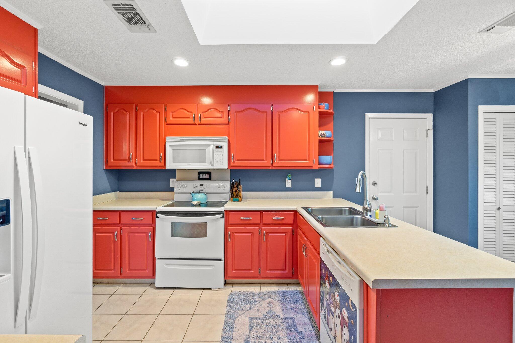 KENWOOD S/D 3RD ADDN - Residential