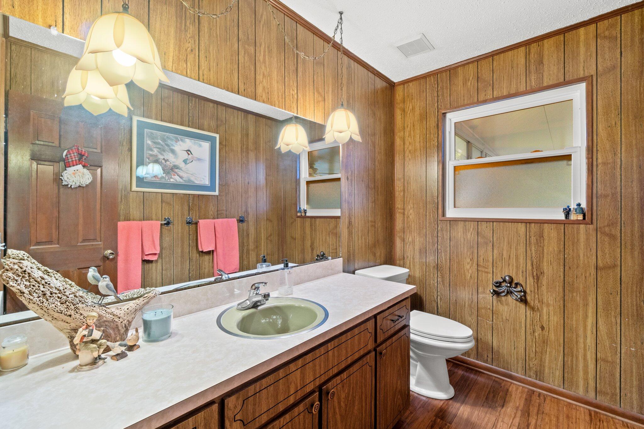 KENWOOD S/D 3RD ADDN - Residential