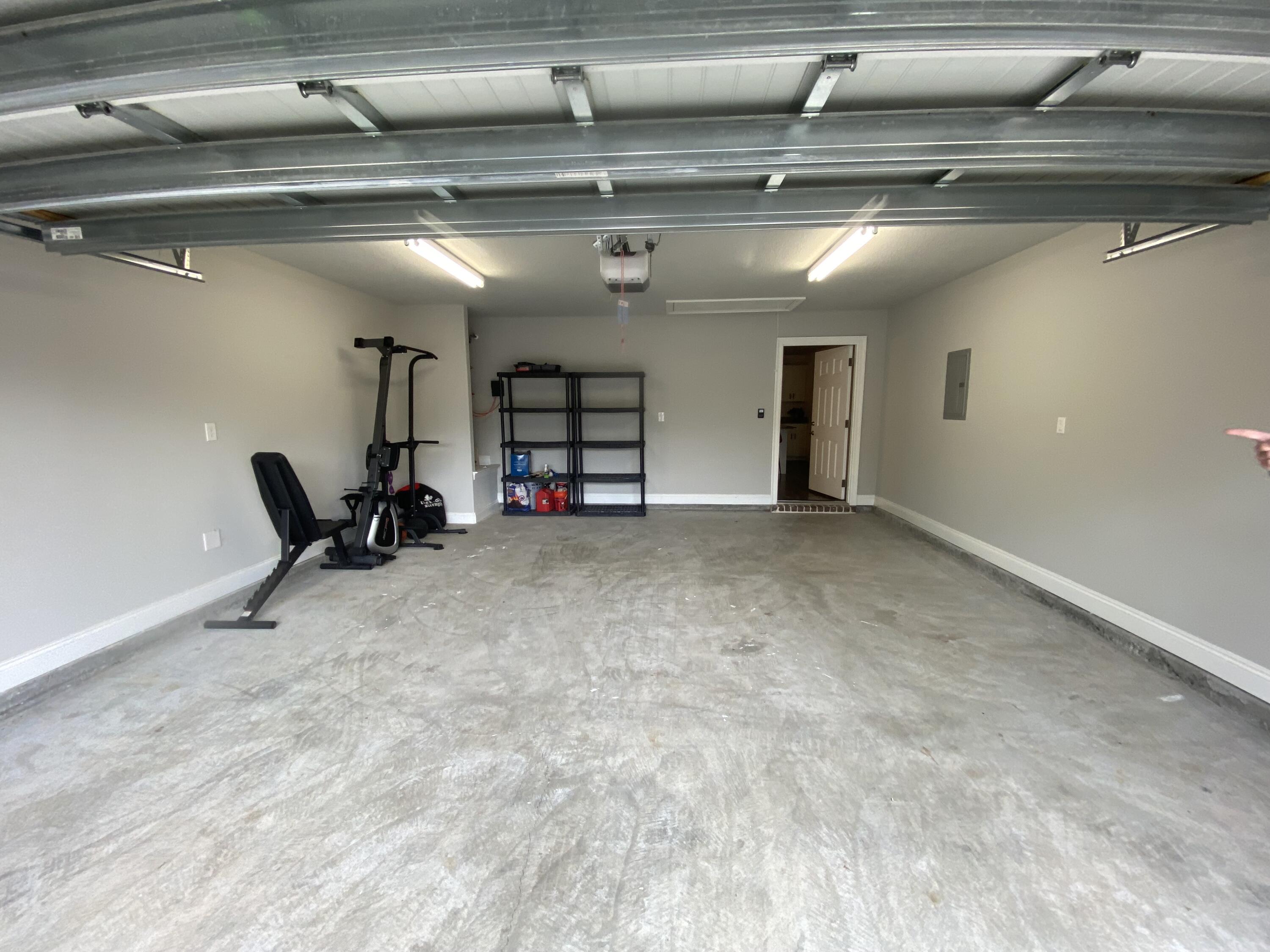 METES & BOUNDS - Residential Lease