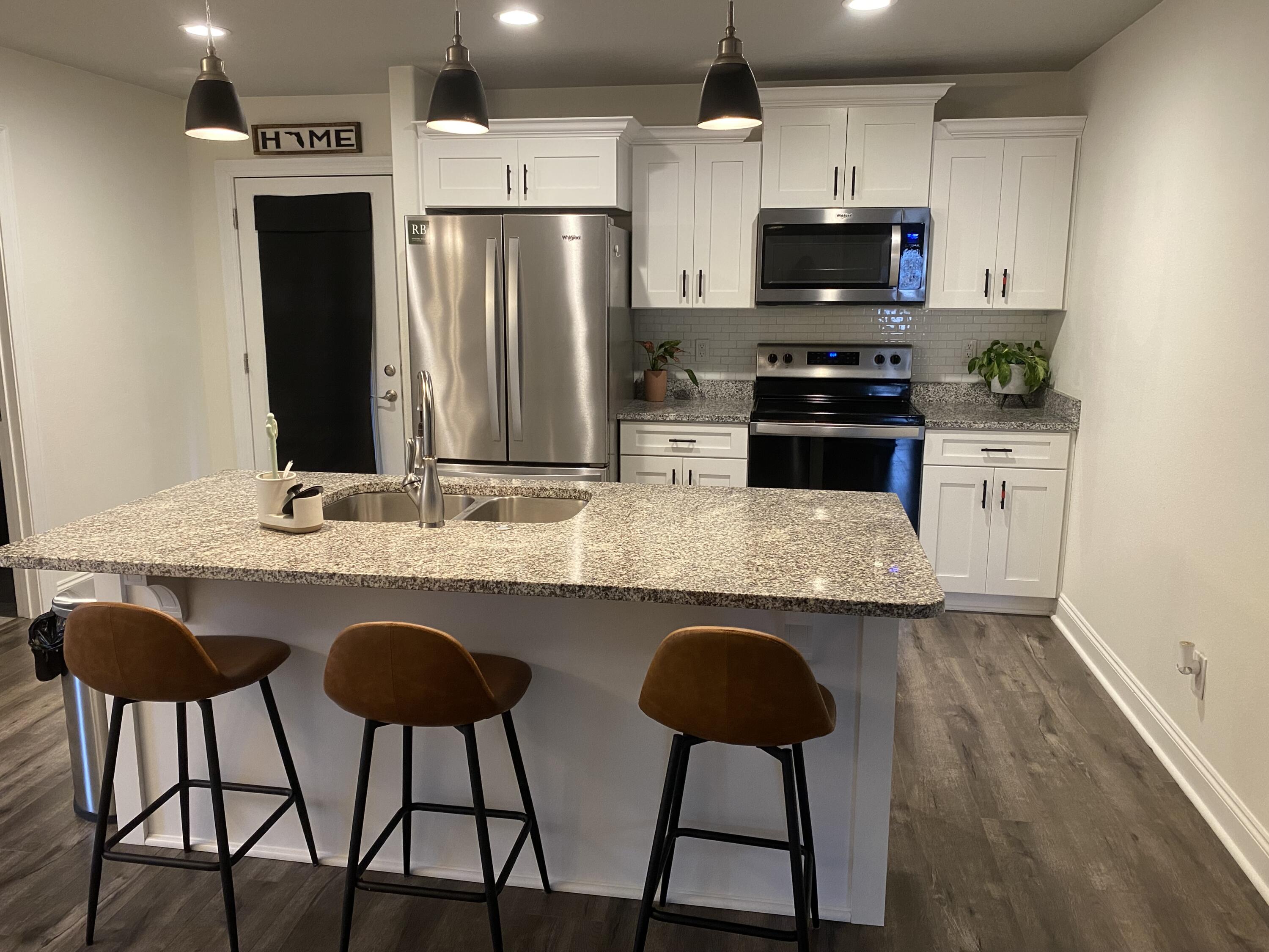 METES & BOUNDS - Residential Lease