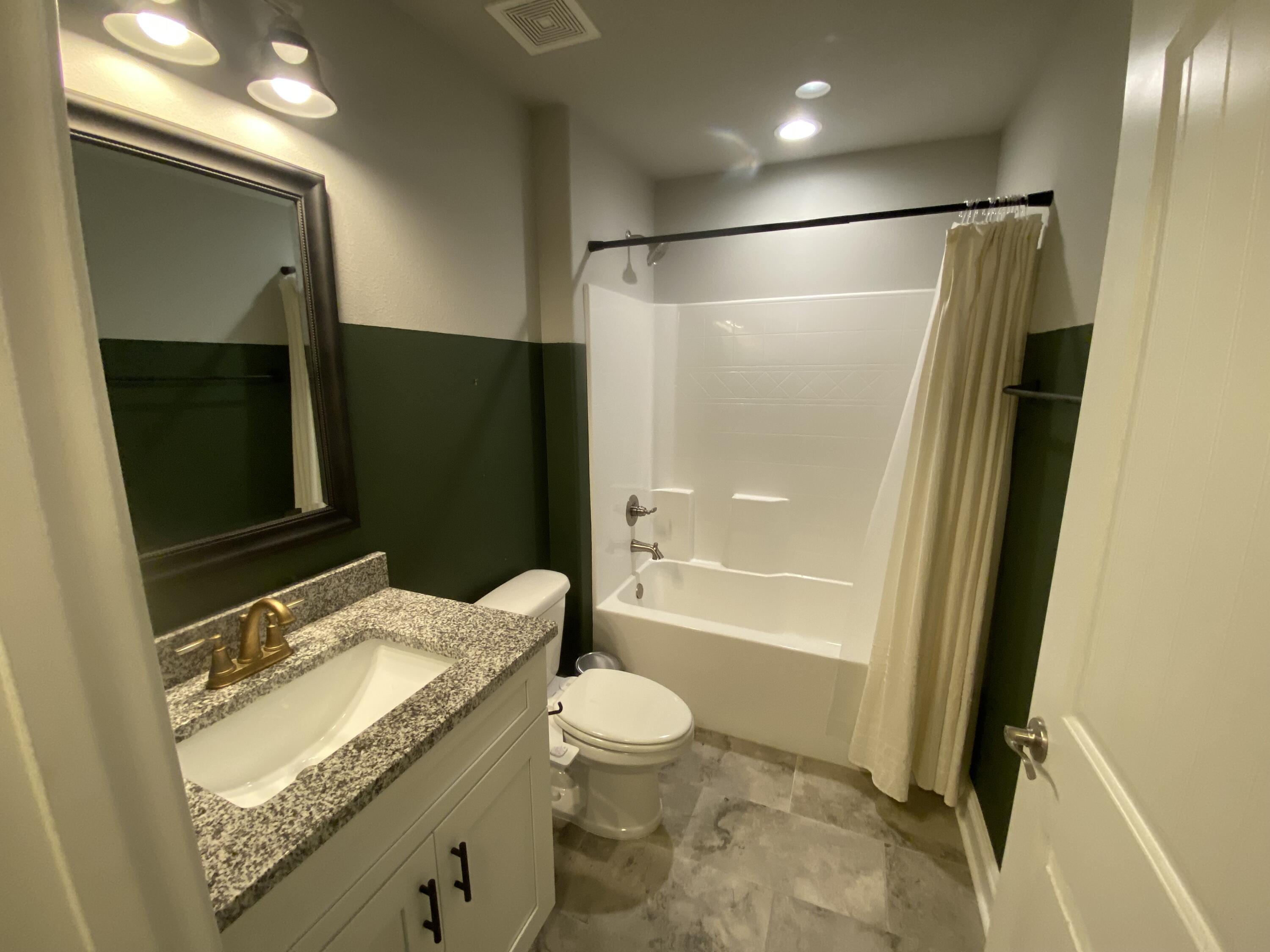 METES & BOUNDS - Residential Lease