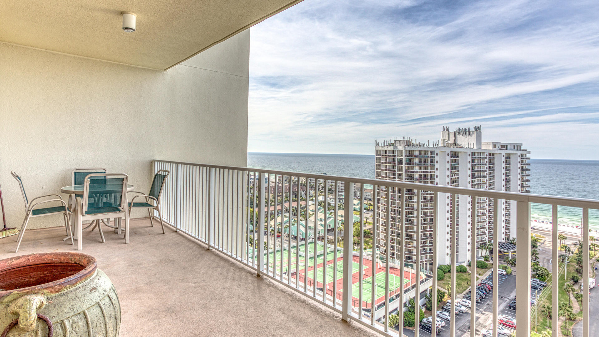 ARIEL DUNES - Residential