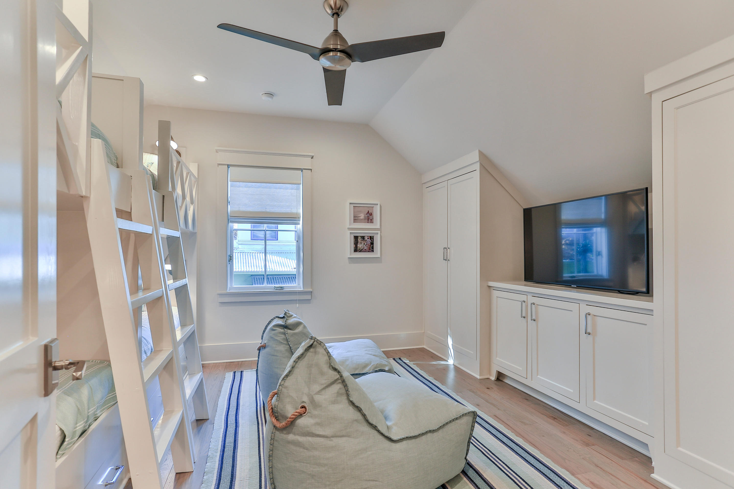 Watercolor - Residential