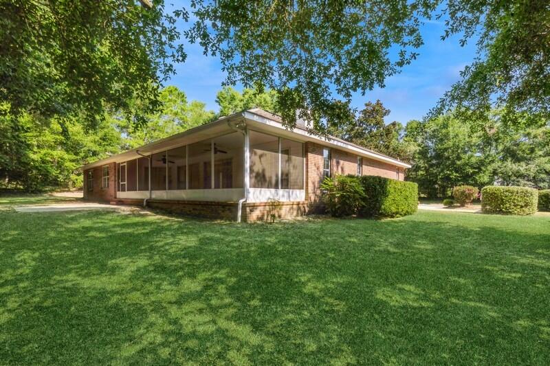 SANDI ACRES - Residential