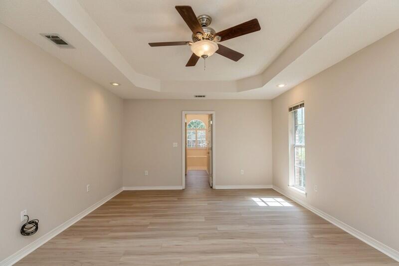 SANDI ACRES - Residential