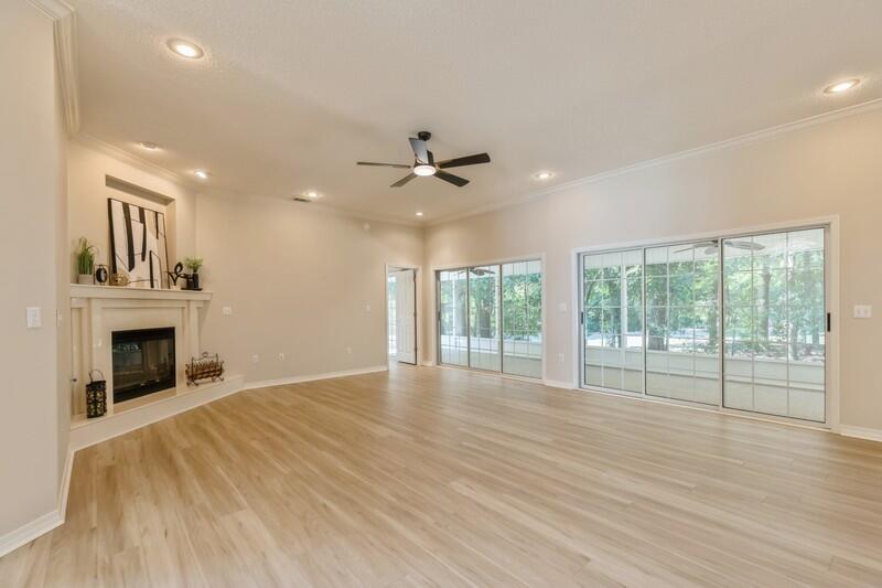SANDI ACRES - Residential