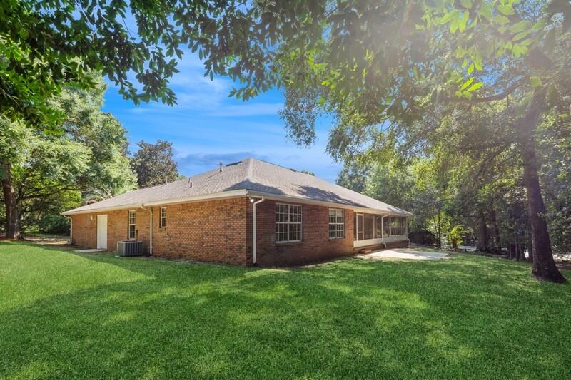 SANDI ACRES - Residential