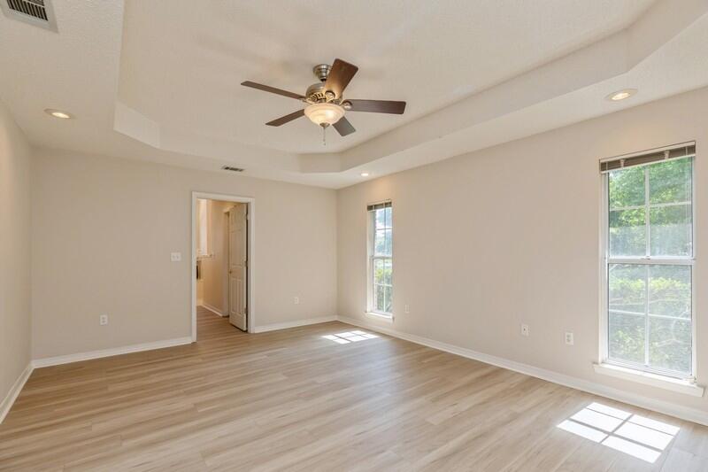 SANDI ACRES - Residential