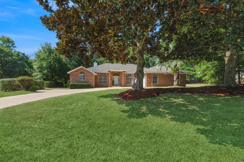 SANDI ACRES - Residential