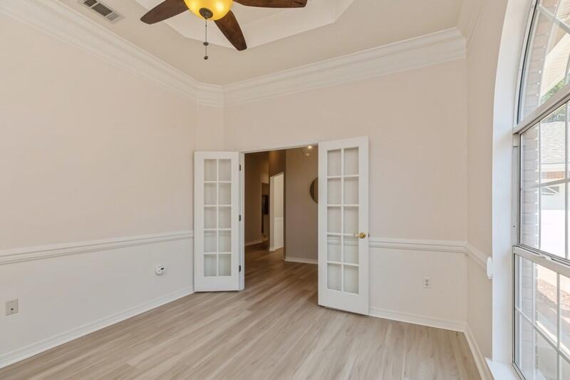 SANDI ACRES - Residential