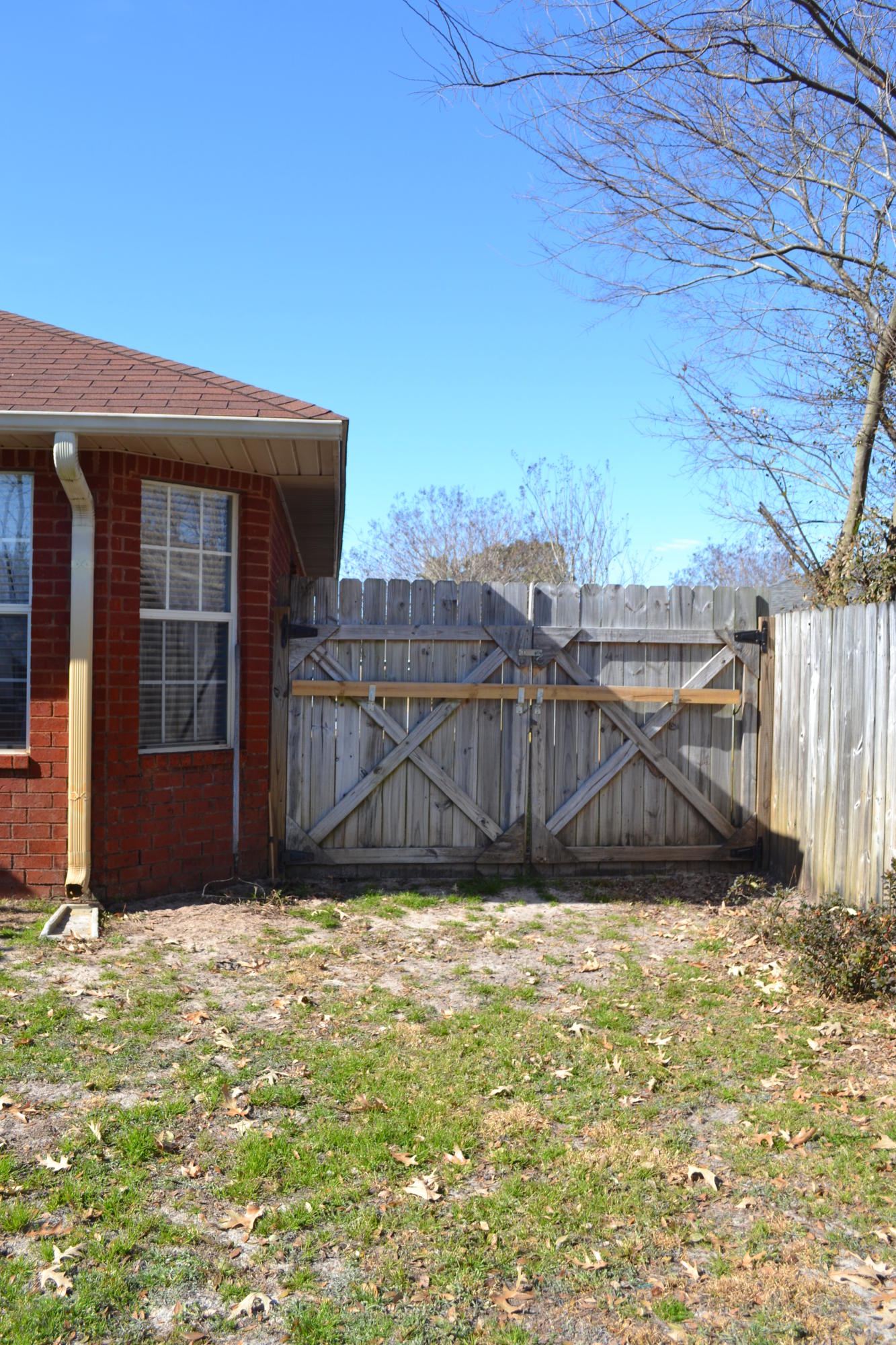 MELISSA OAKS LOT 8 BLK C AS DES IN OR 3444 PG 471 - Residential