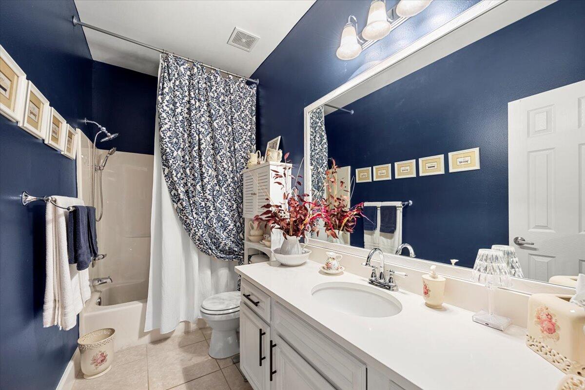 PALMS OF FREEPORT - Residential