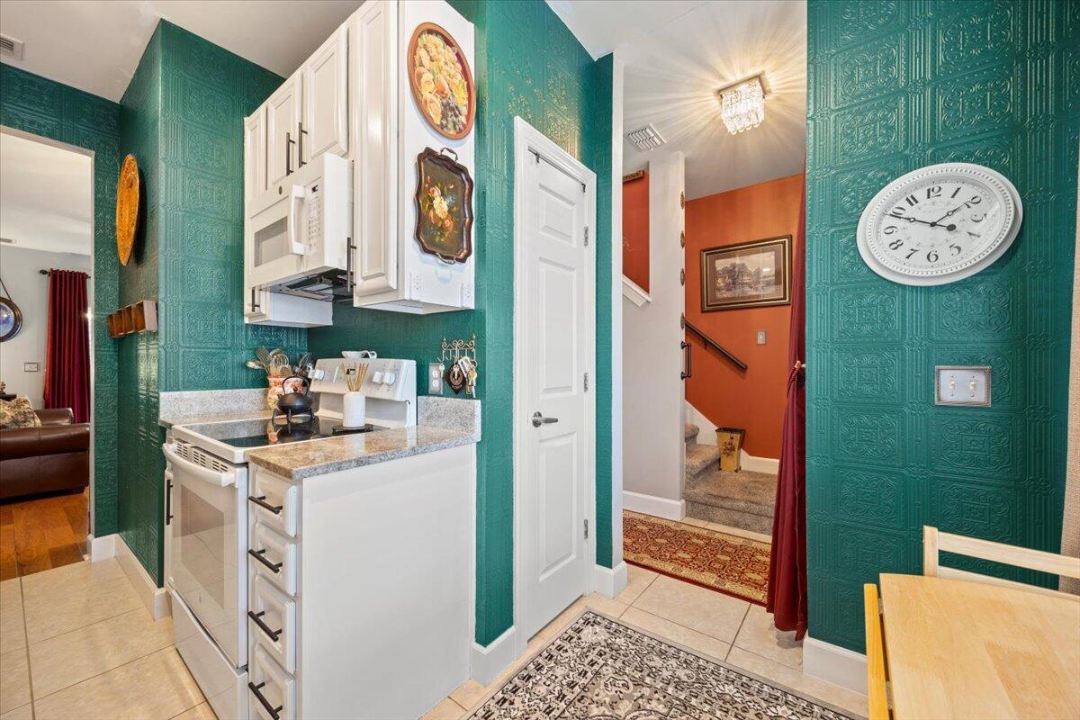 PALMS OF FREEPORT - Residential