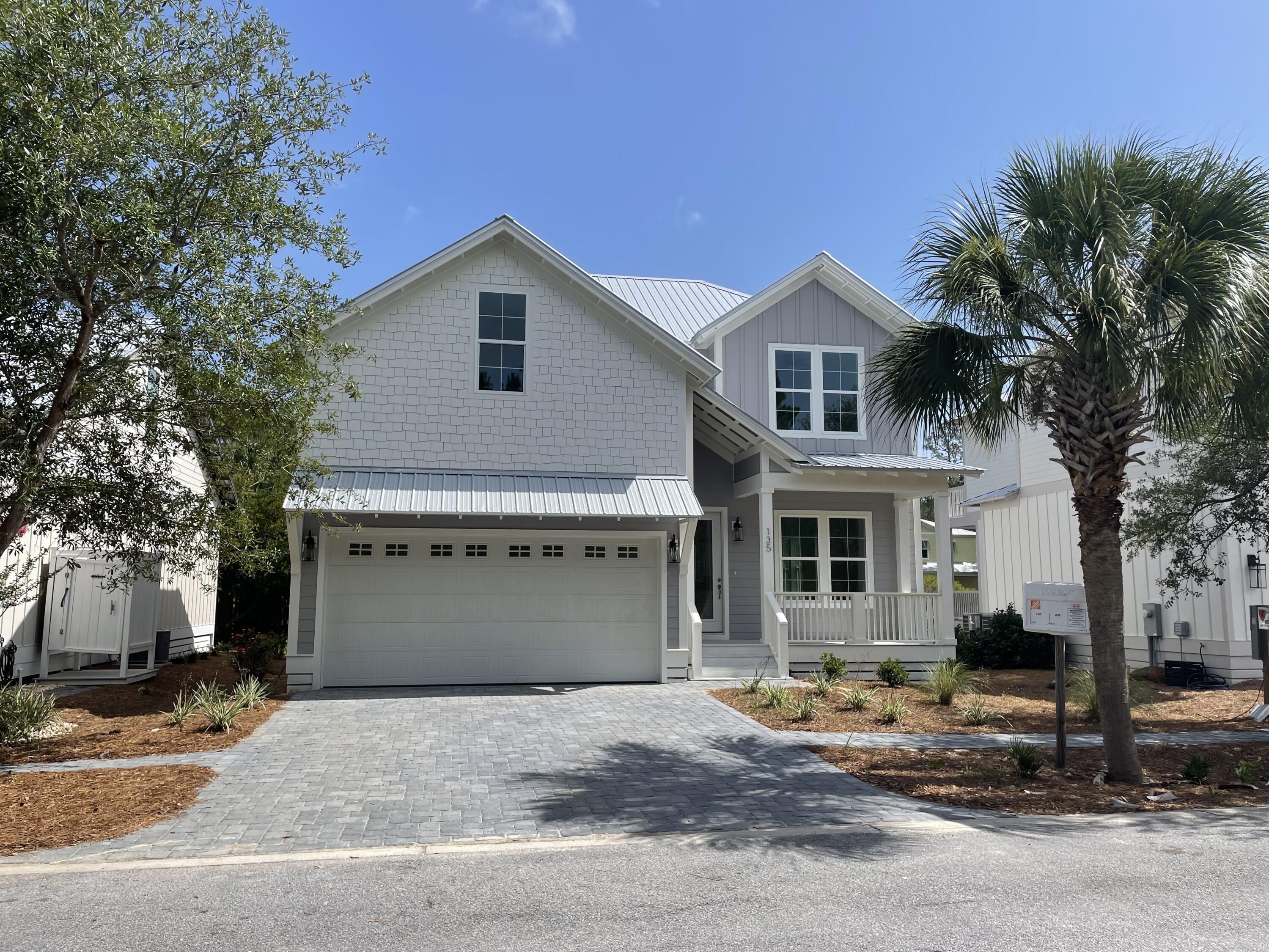 HIDDEN GROVE - Residential