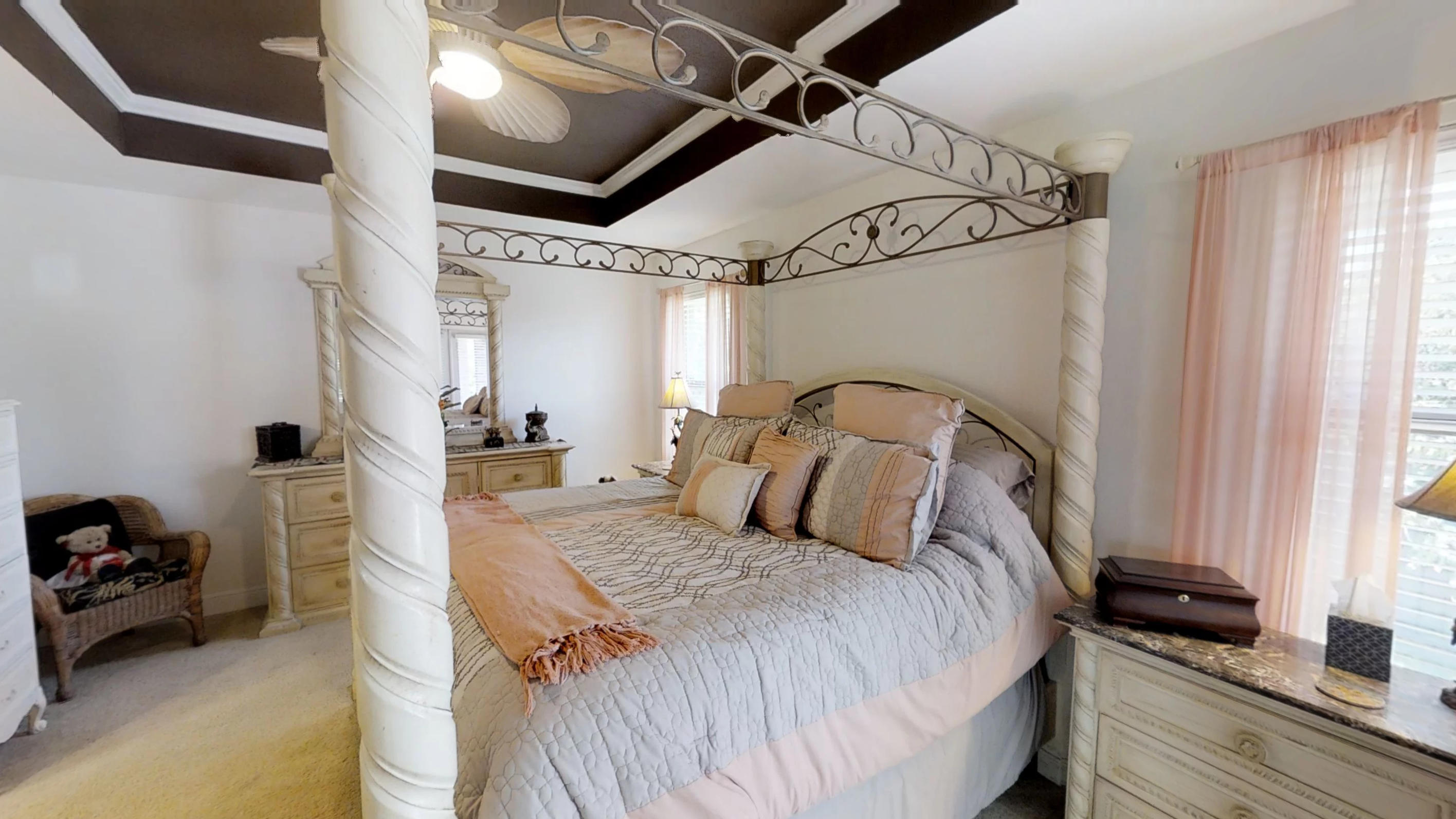 BAY PINES - Residential