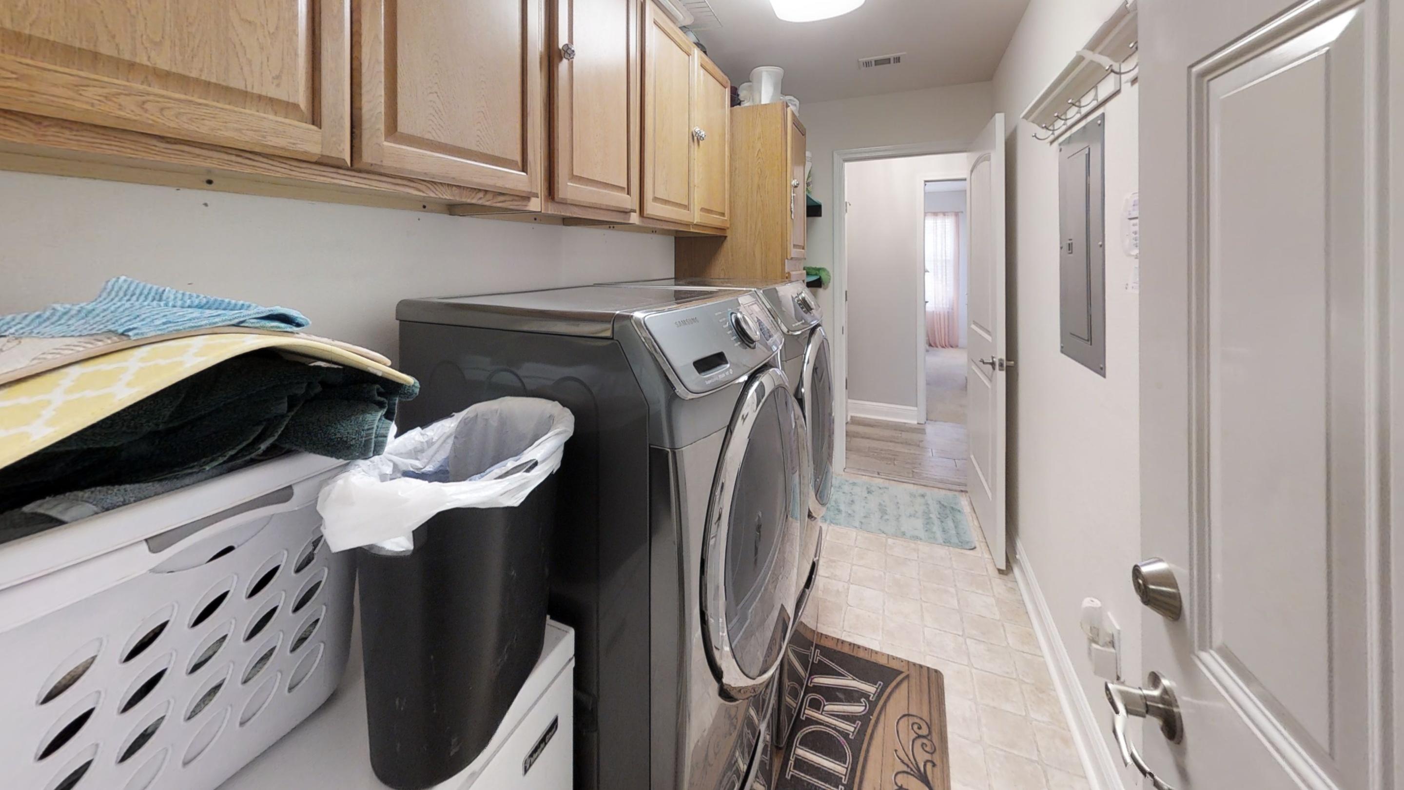 BAY PINES - Residential