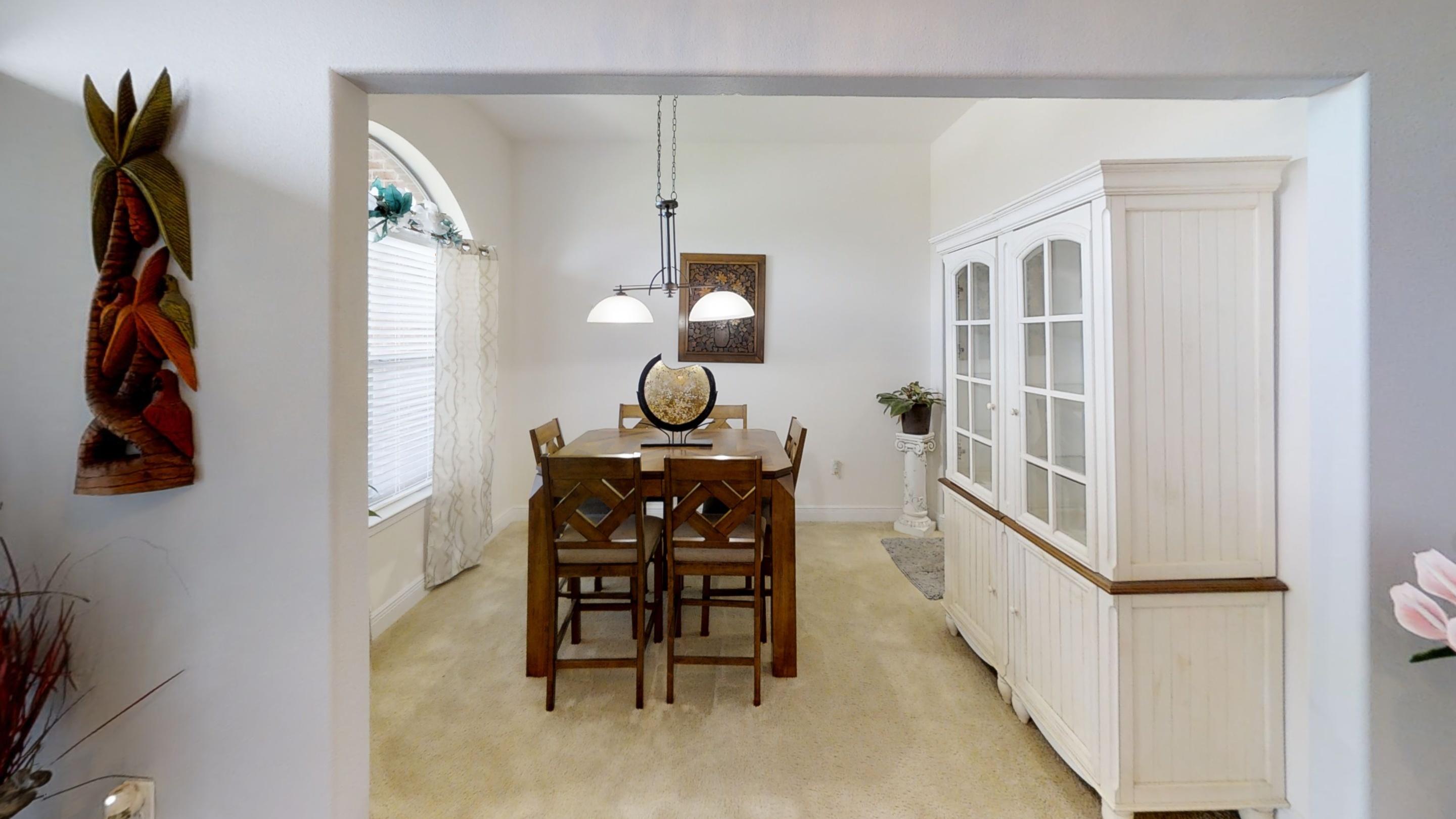 BAY PINES - Residential