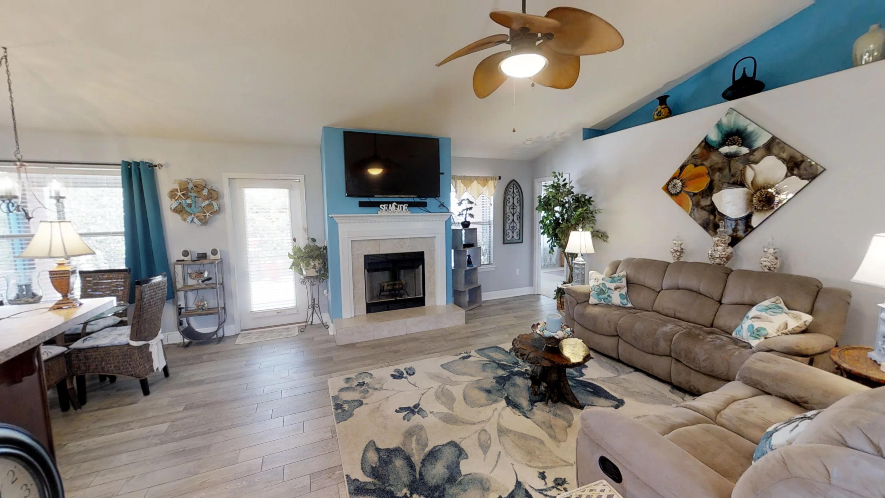 BAY PINES - Residential