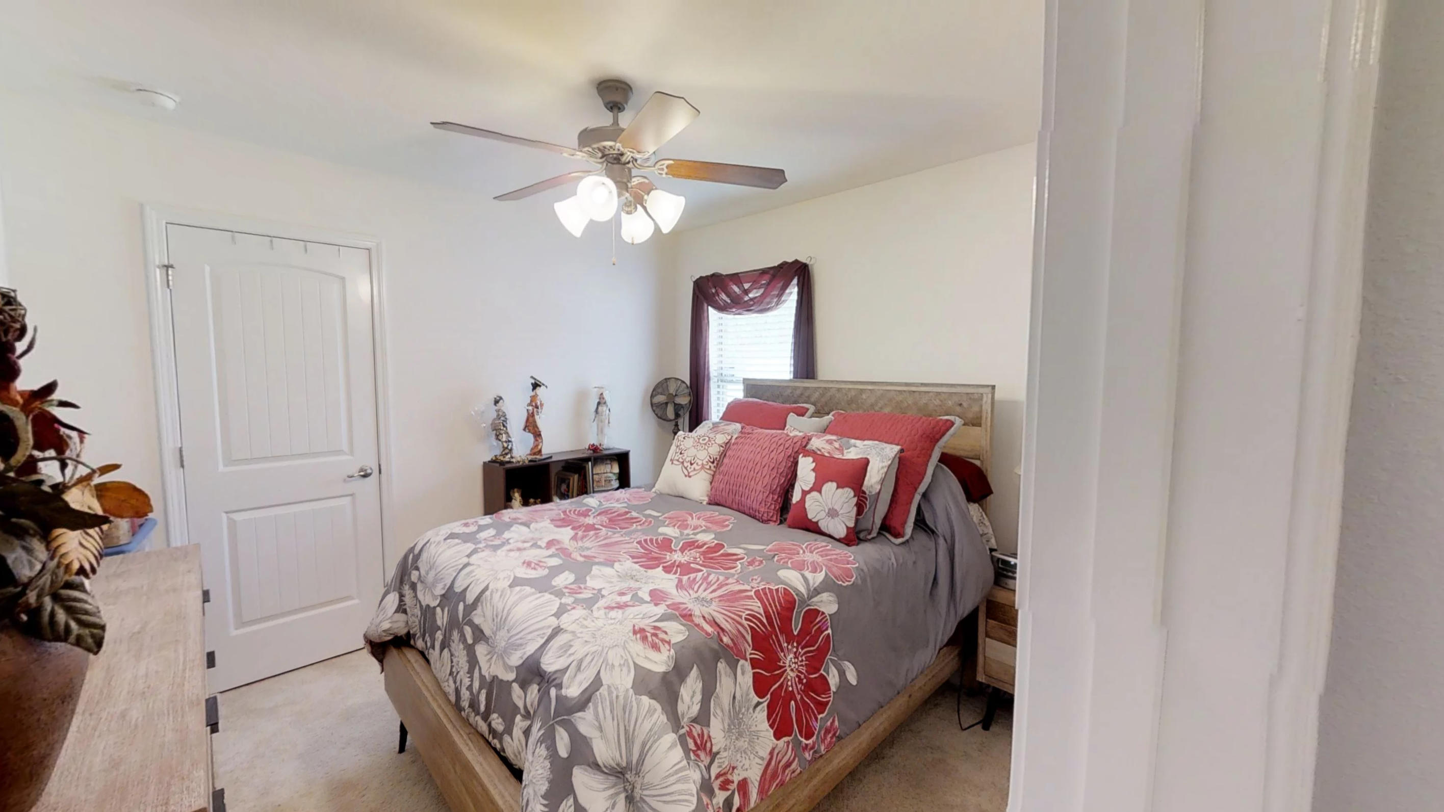 BAY PINES - Residential