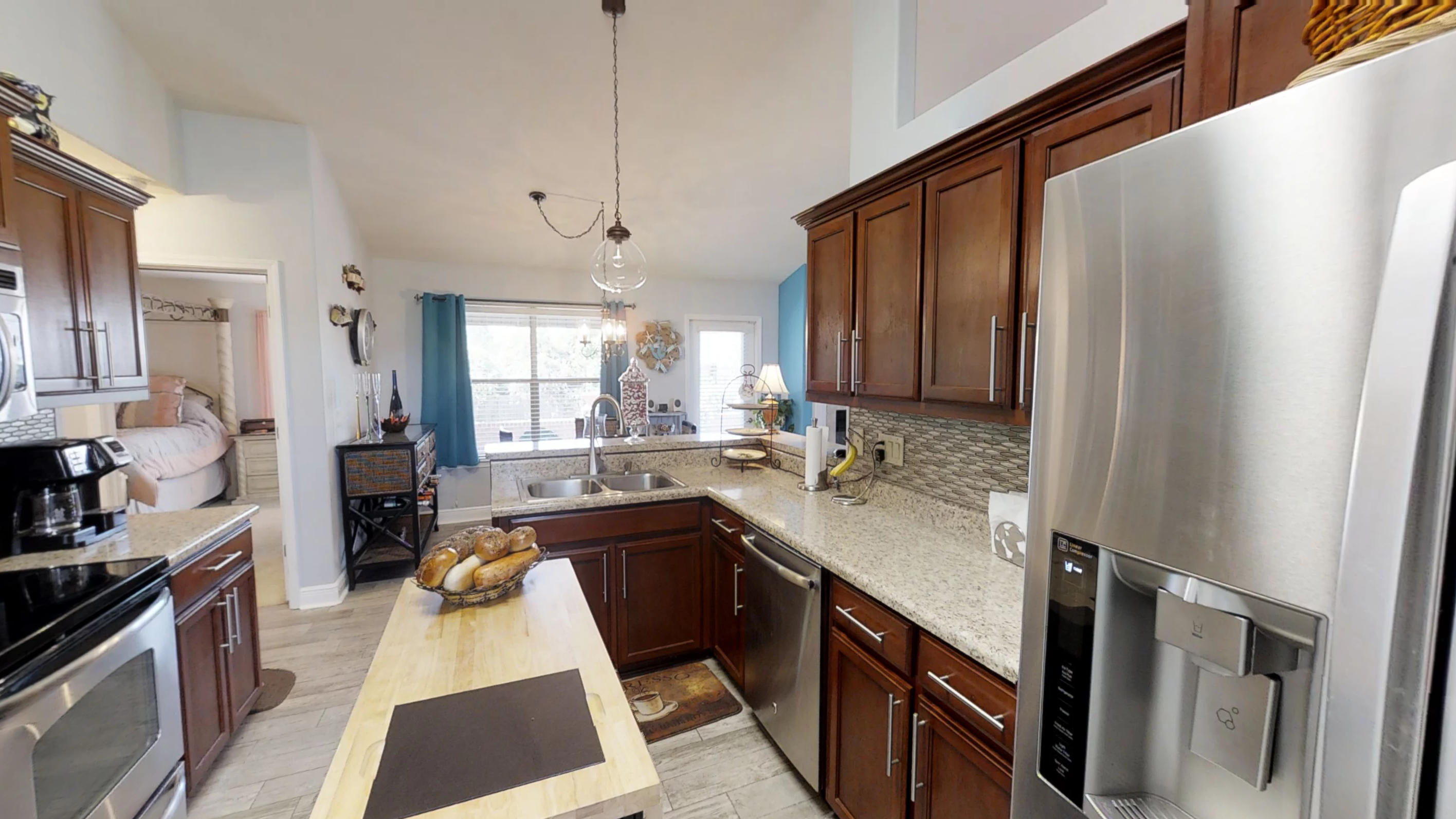 BAY PINES - Residential