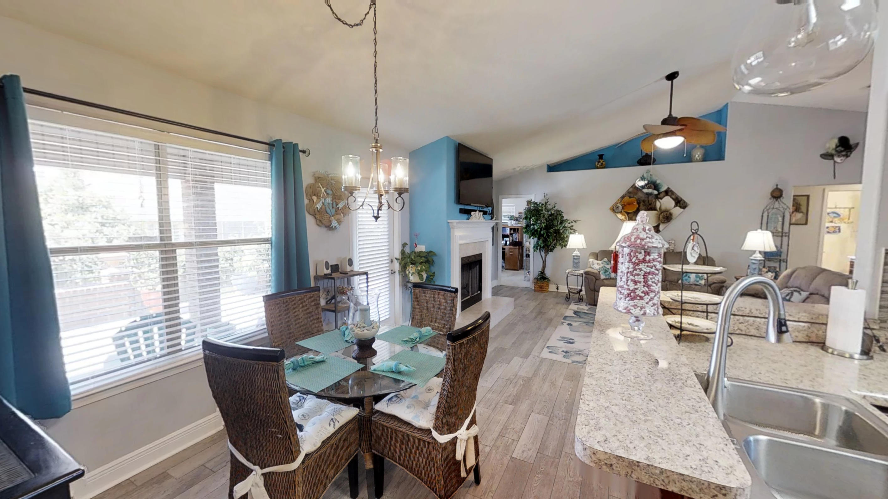 BAY PINES - Residential