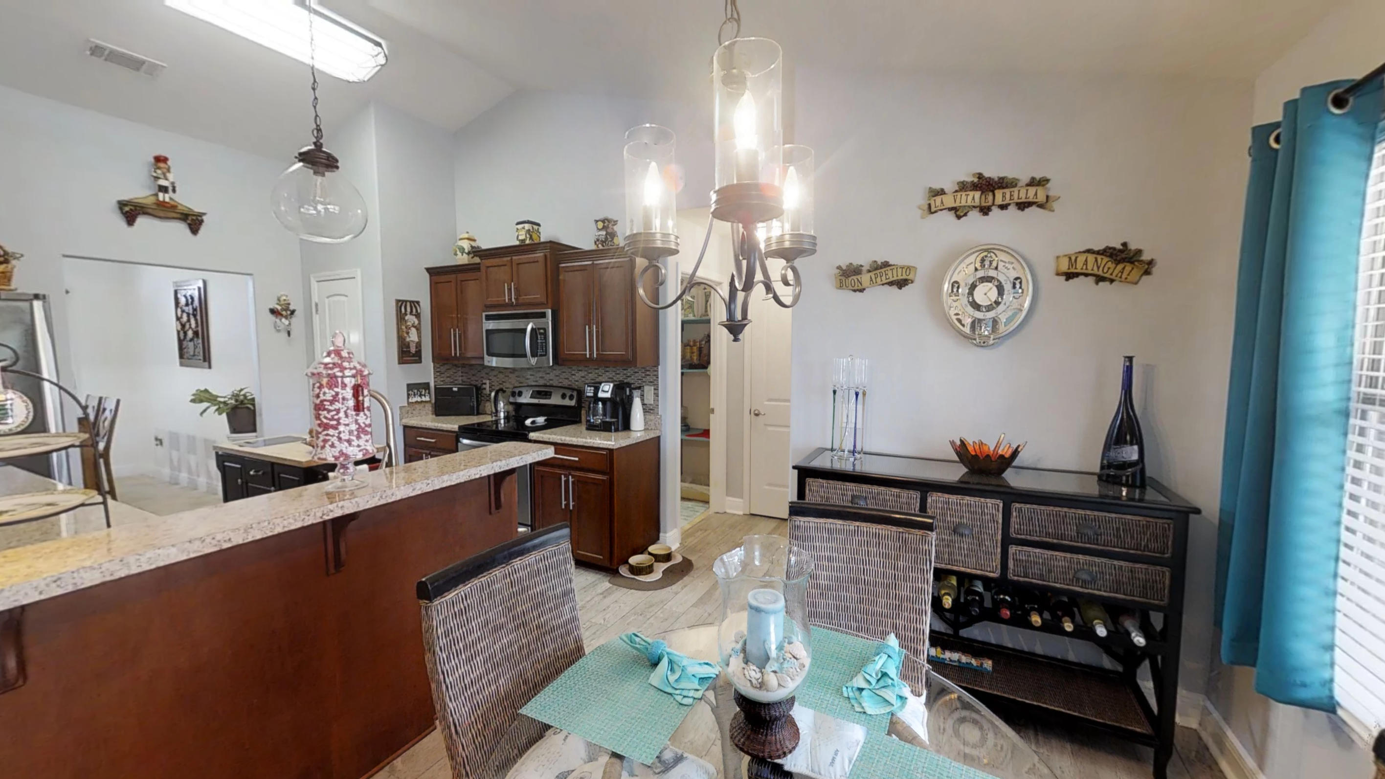 BAY PINES - Residential